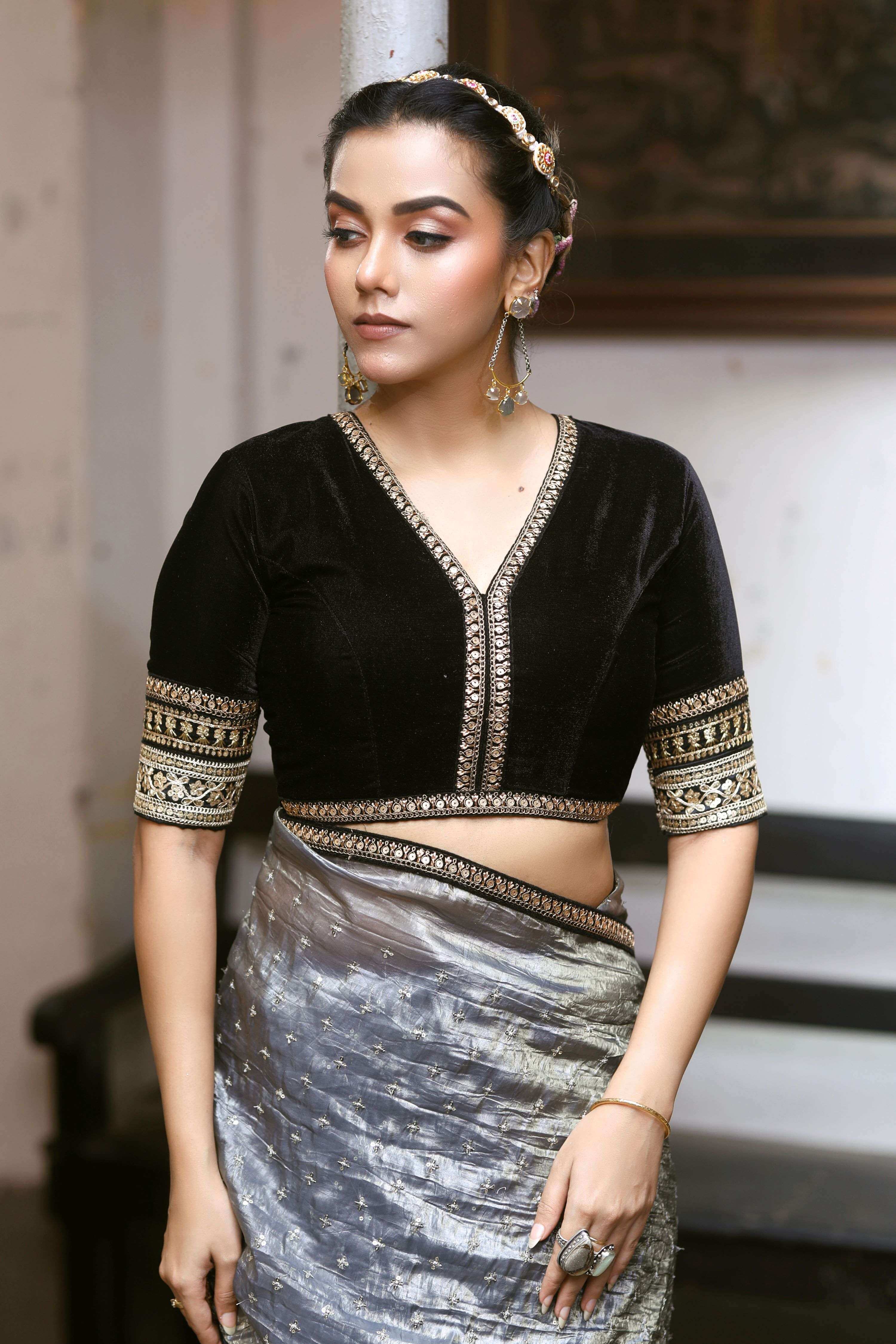 GRAPHITE GLAM SAREE WITH BLACK BEAUTY BLOUSE