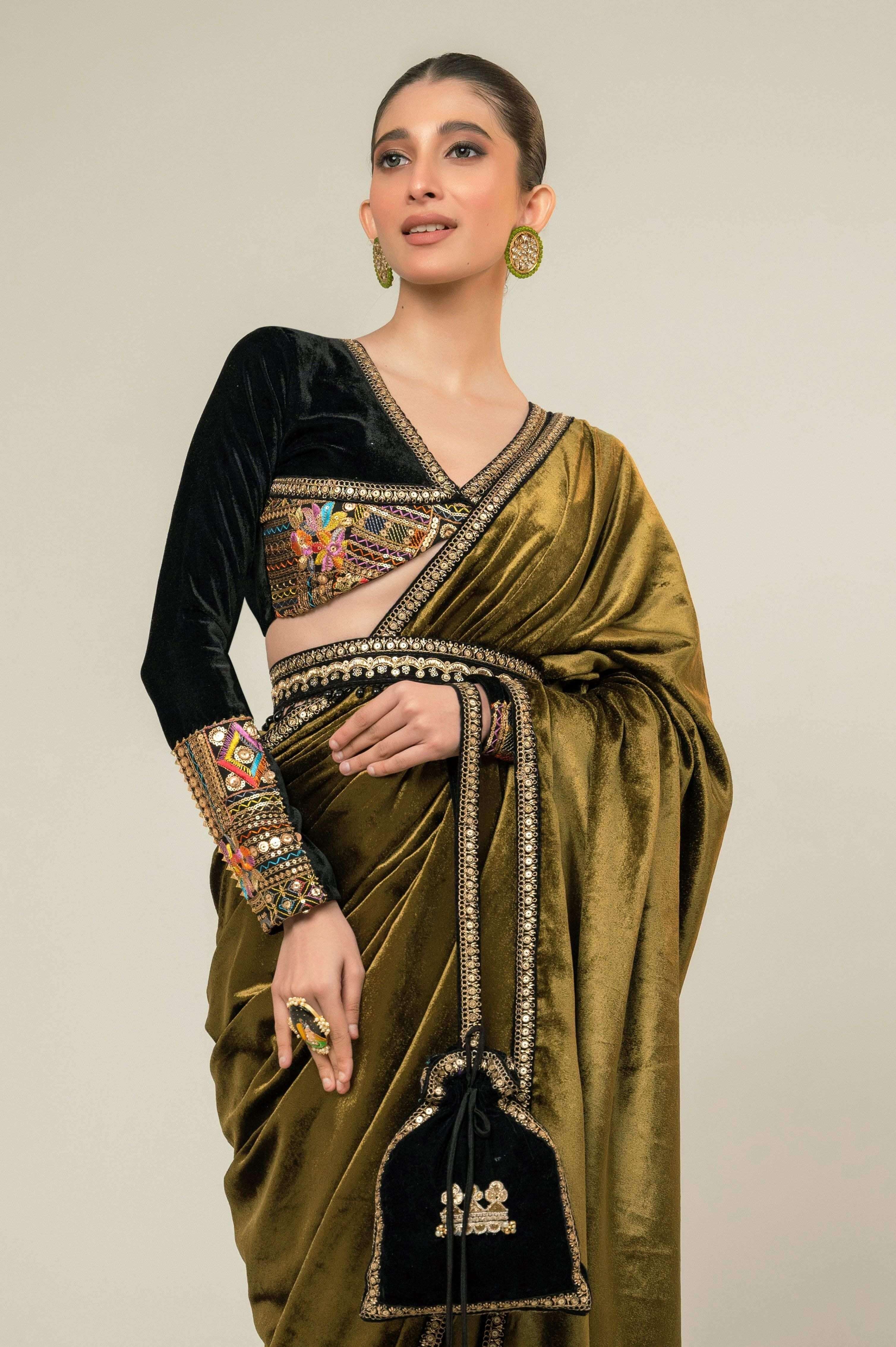 VELVET VOGUE SAREE WITH MIDNIGHT MANOR BLOUSE.