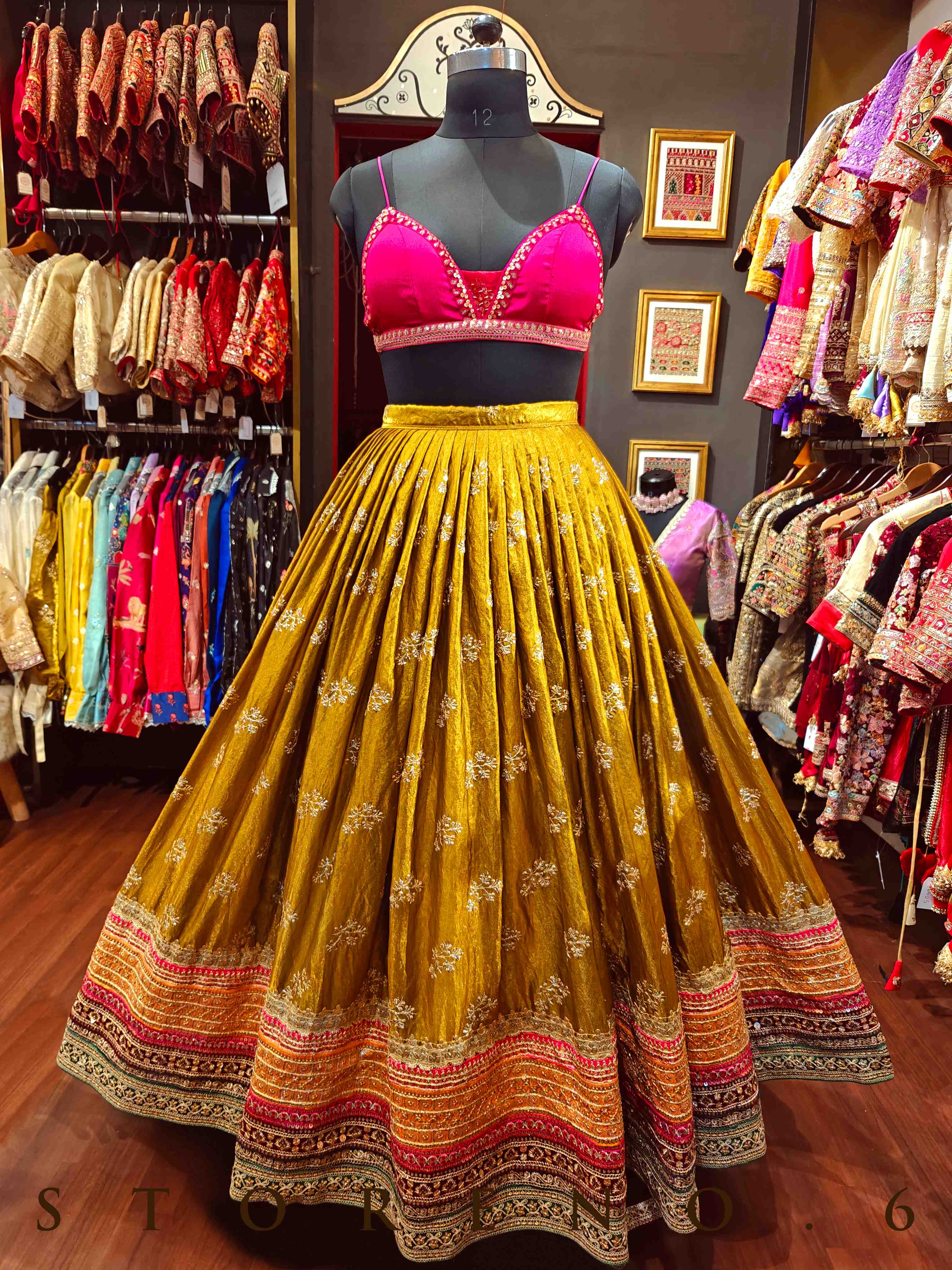 TARA LEHENGA SKIRT WITH STITCHED BLOUSE(WITH CANCAN)