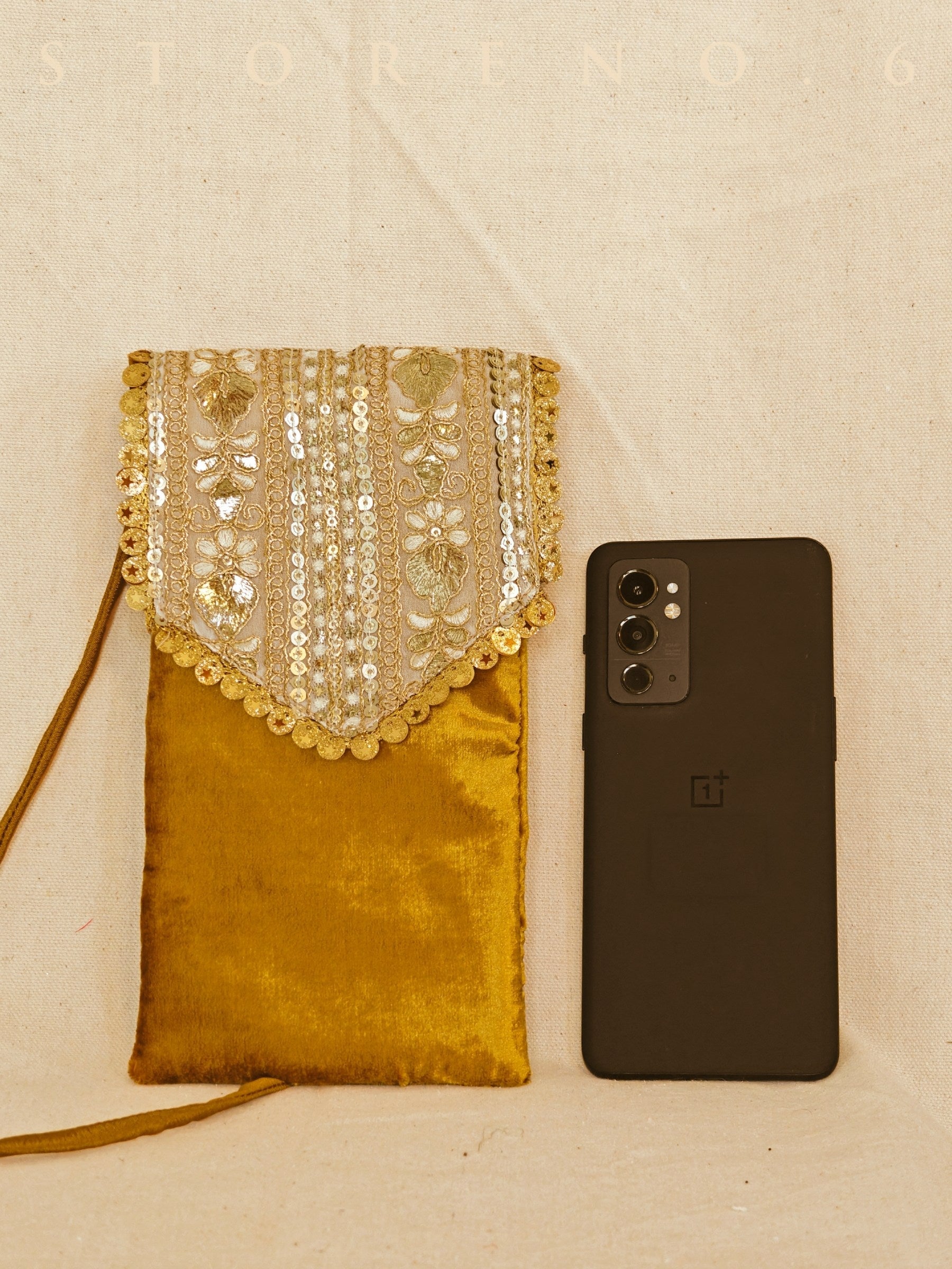 MASALA MINI MOBILE SLING