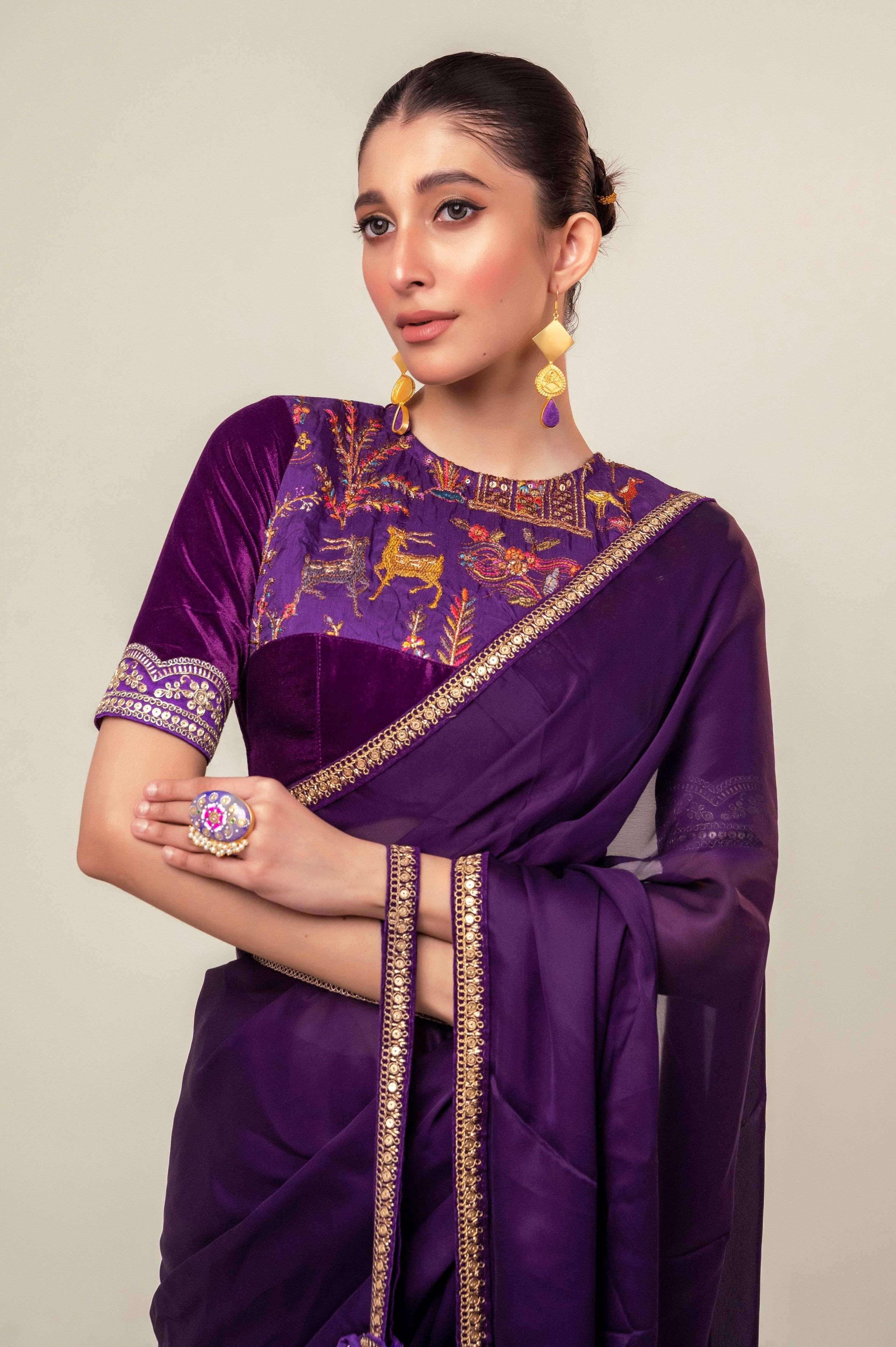 BOLD BLOOM SAREE WITH ROYAL HAZE BLOUSE.