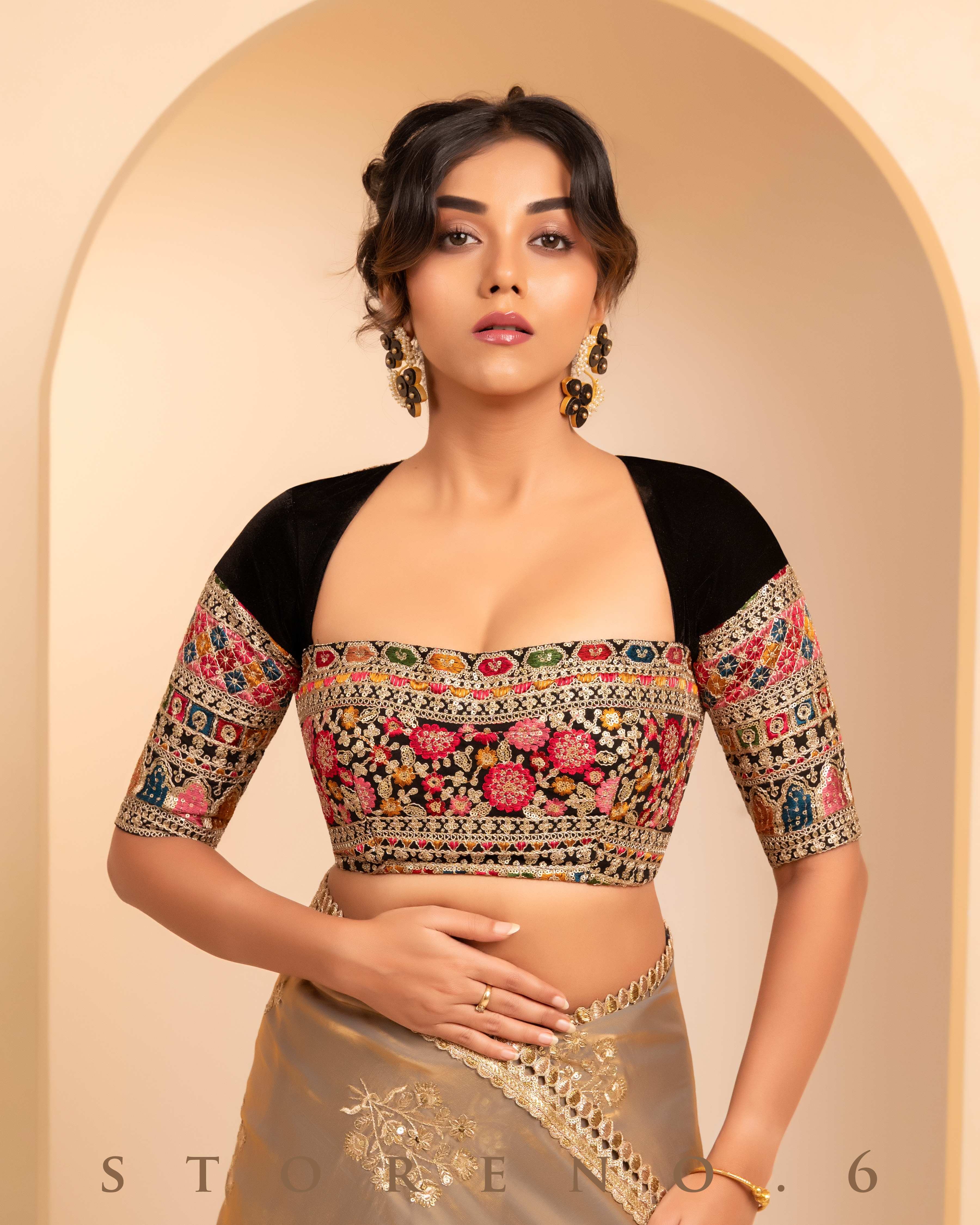GUL KAARI SIAH MEDLEY BLOUSE