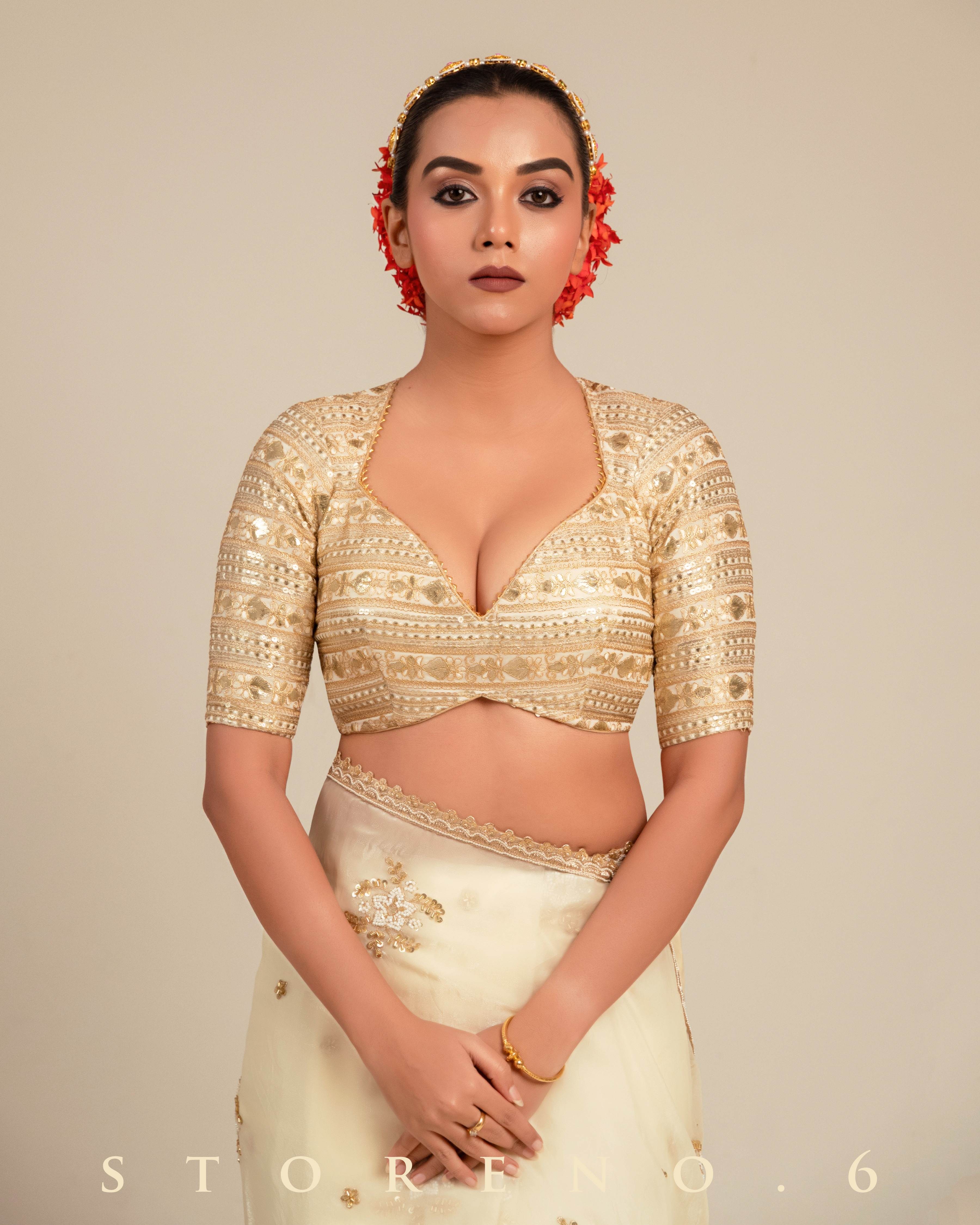 INTENSE IVORY ICON BLOUSE