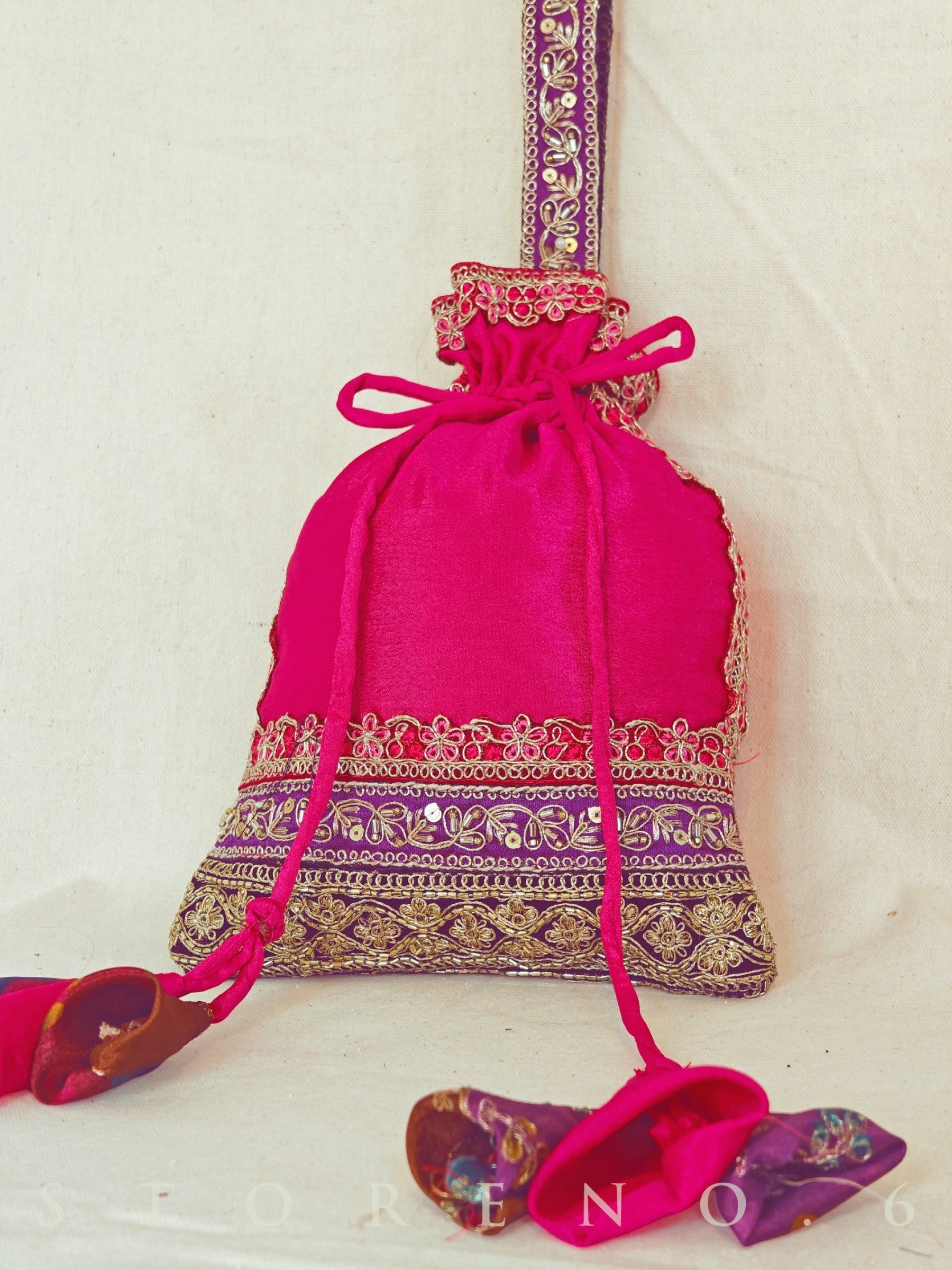 PARAM SUNDARI POTLI BAG