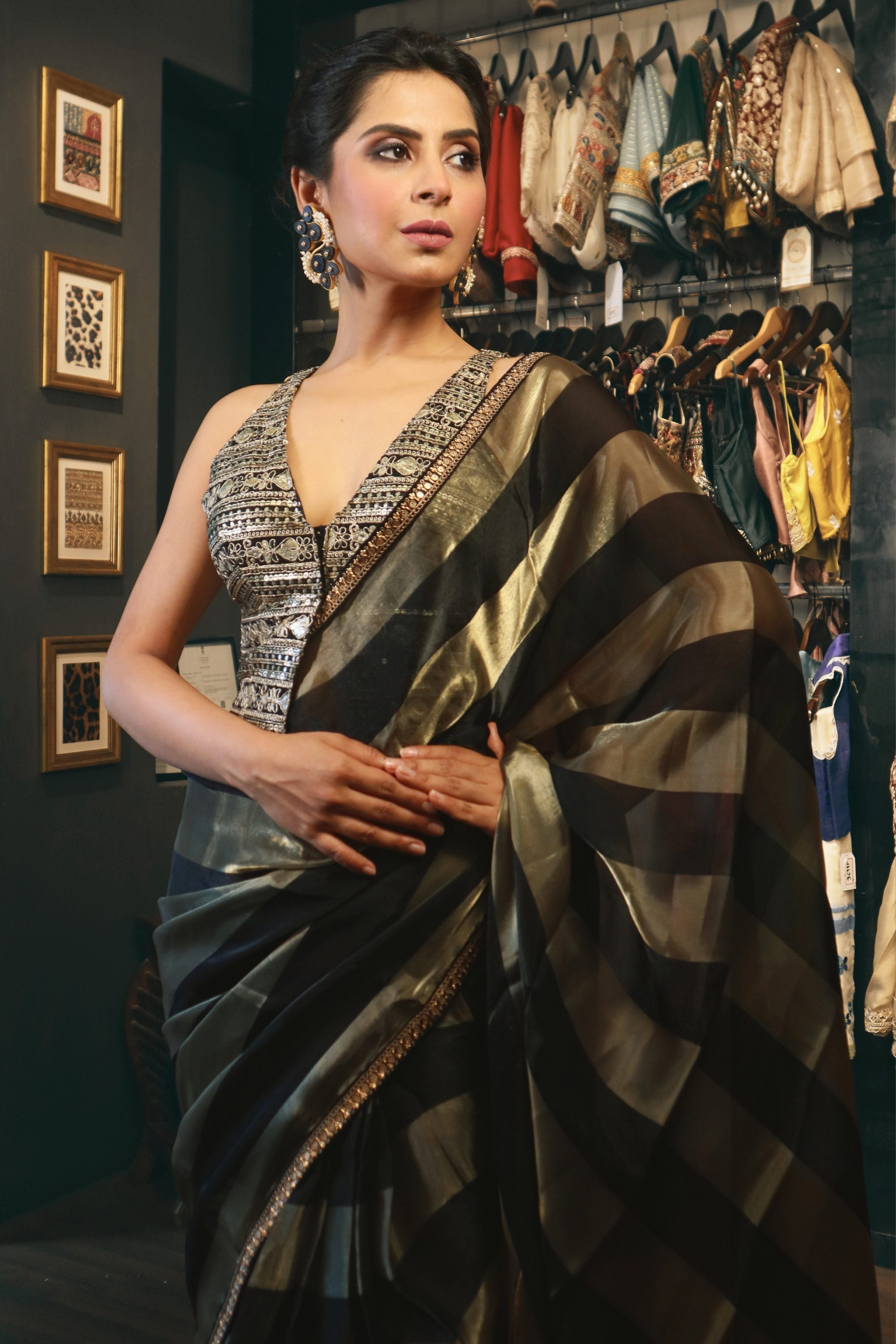 CLASSIC CONTOUR SAREE
