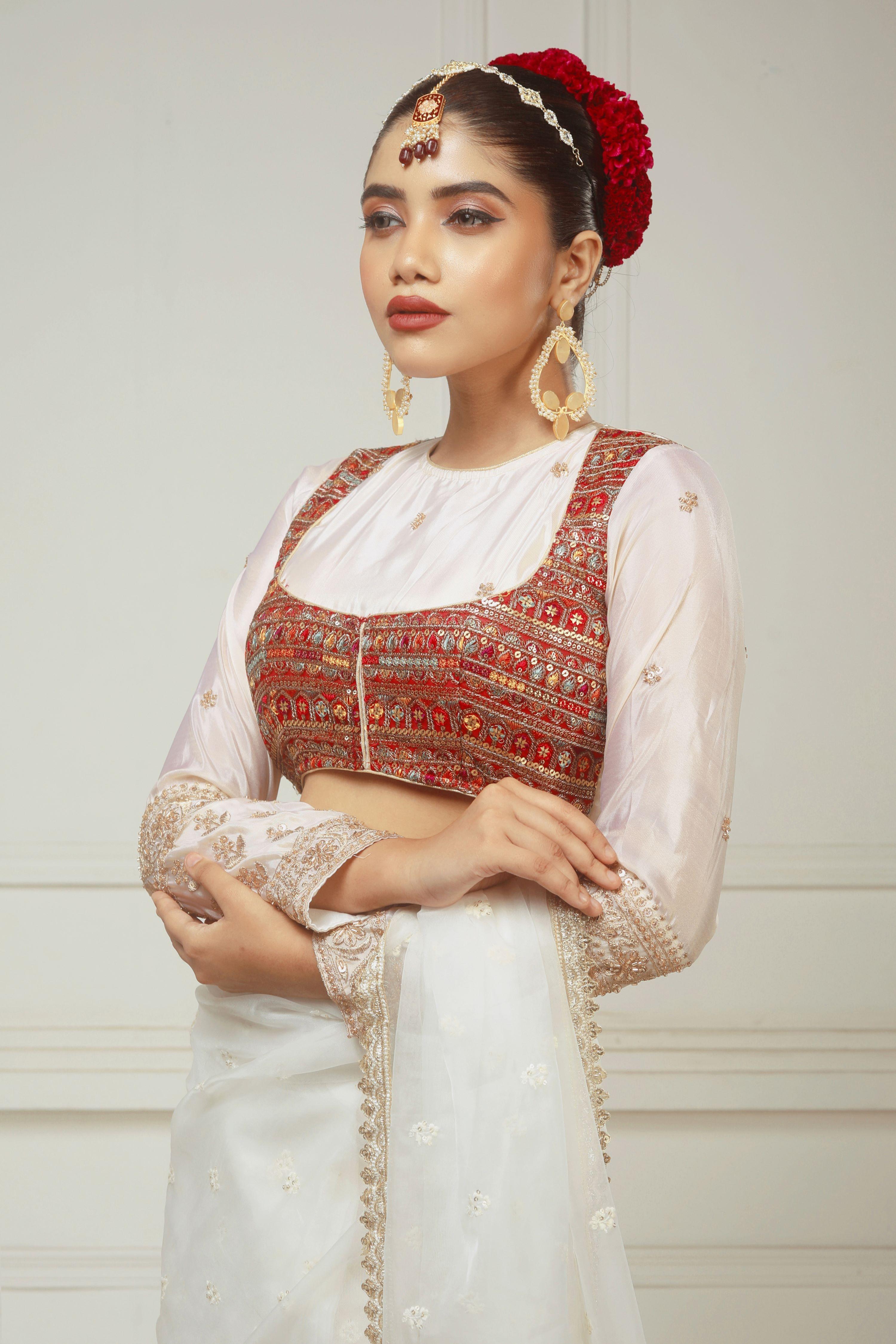 VANILLA MUSE CLASSIC BLOUSE