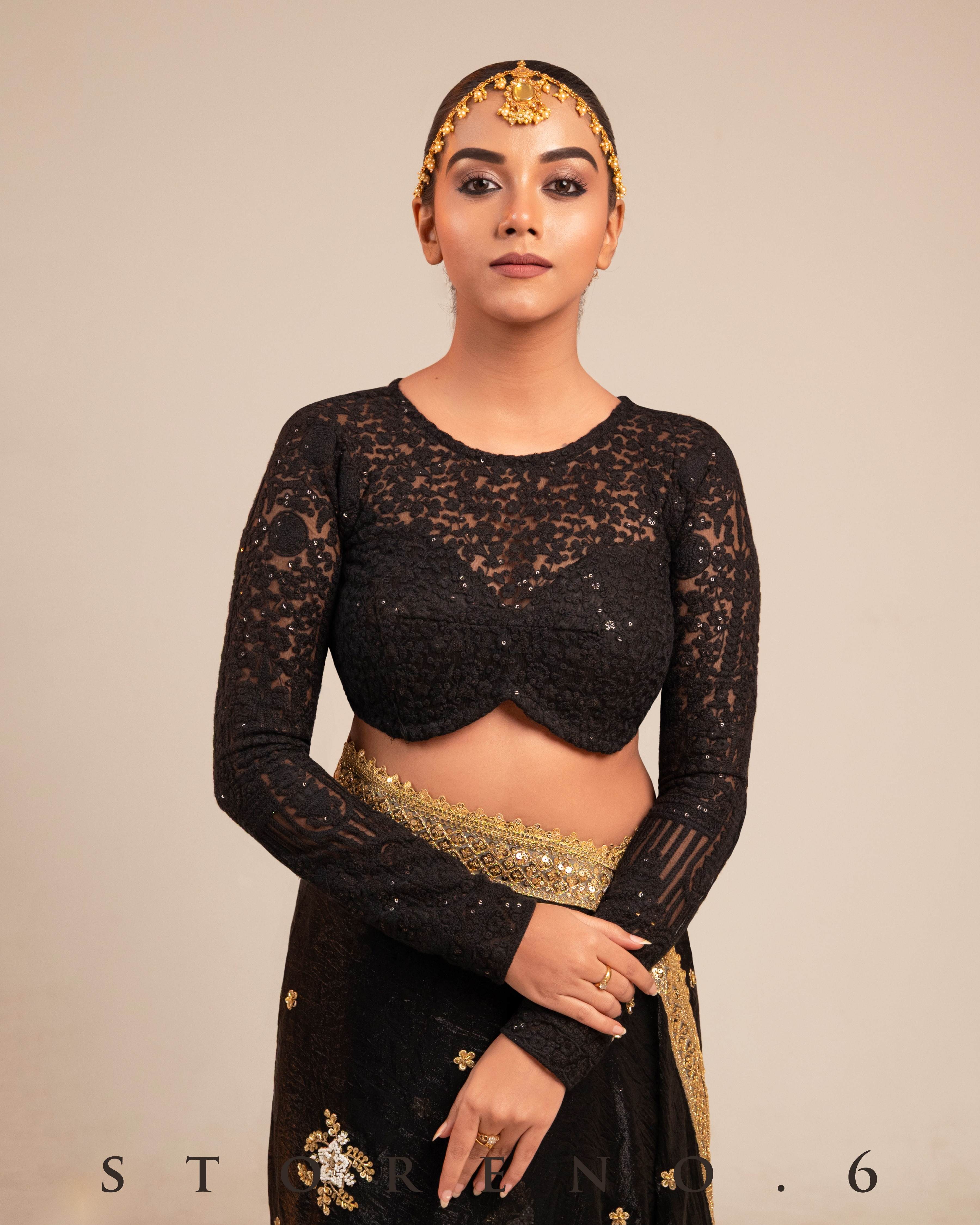 DARK DESIREE BLOUSE