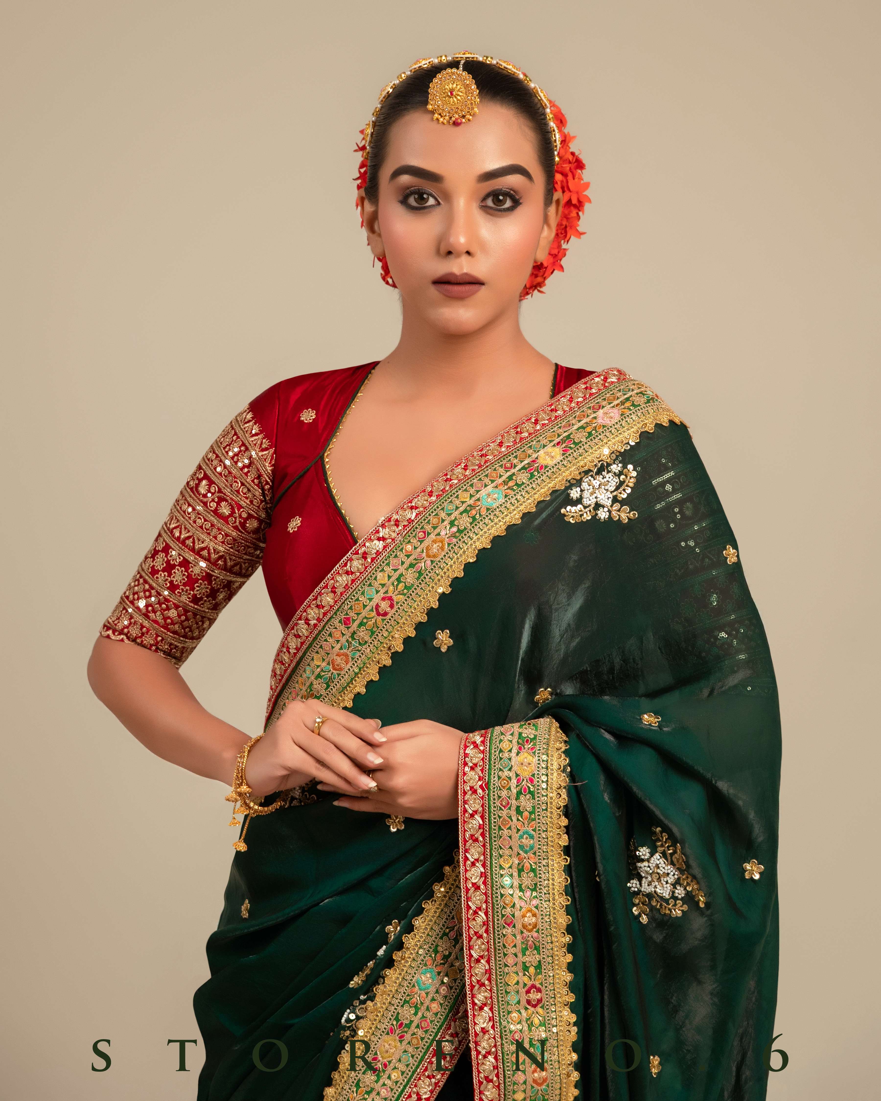 EMERALD ECSTASY SAREE WITH AGELESS APPEAL BLOUSE