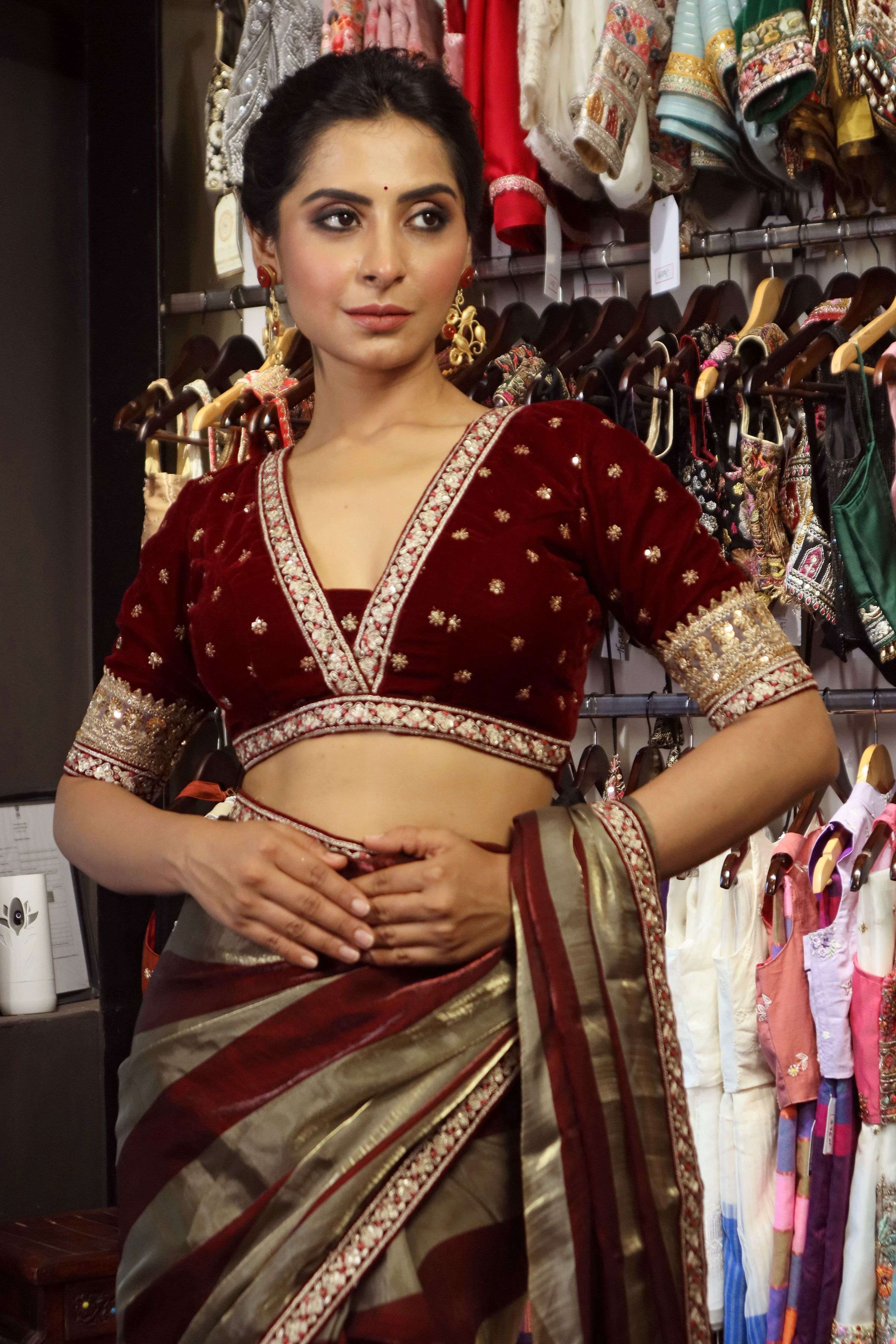 LEELA CLASSIC BLOUSE