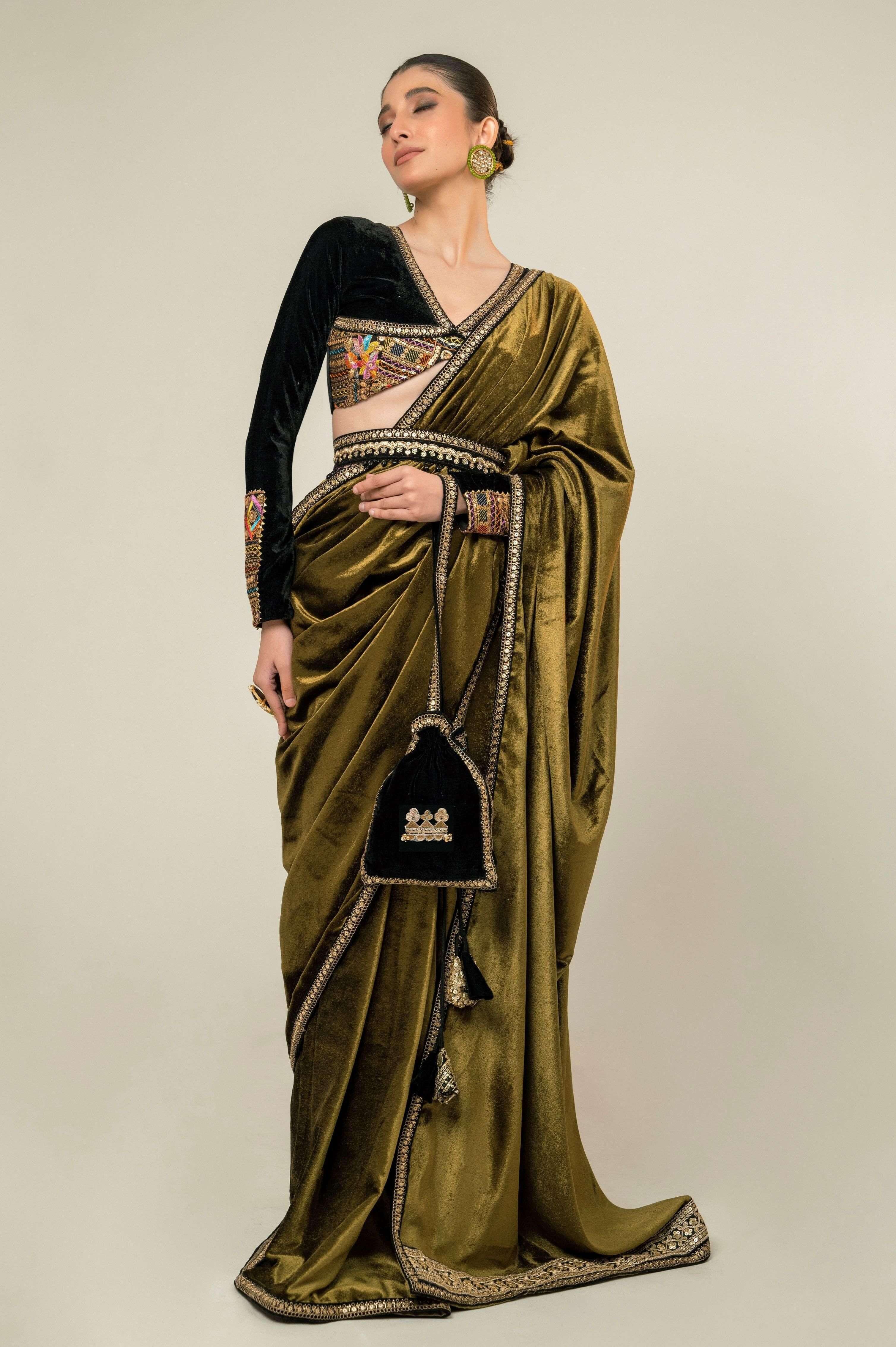 VELVET VOGUE SAREE WITH MIDNIGHT MANOR BLOUSE.