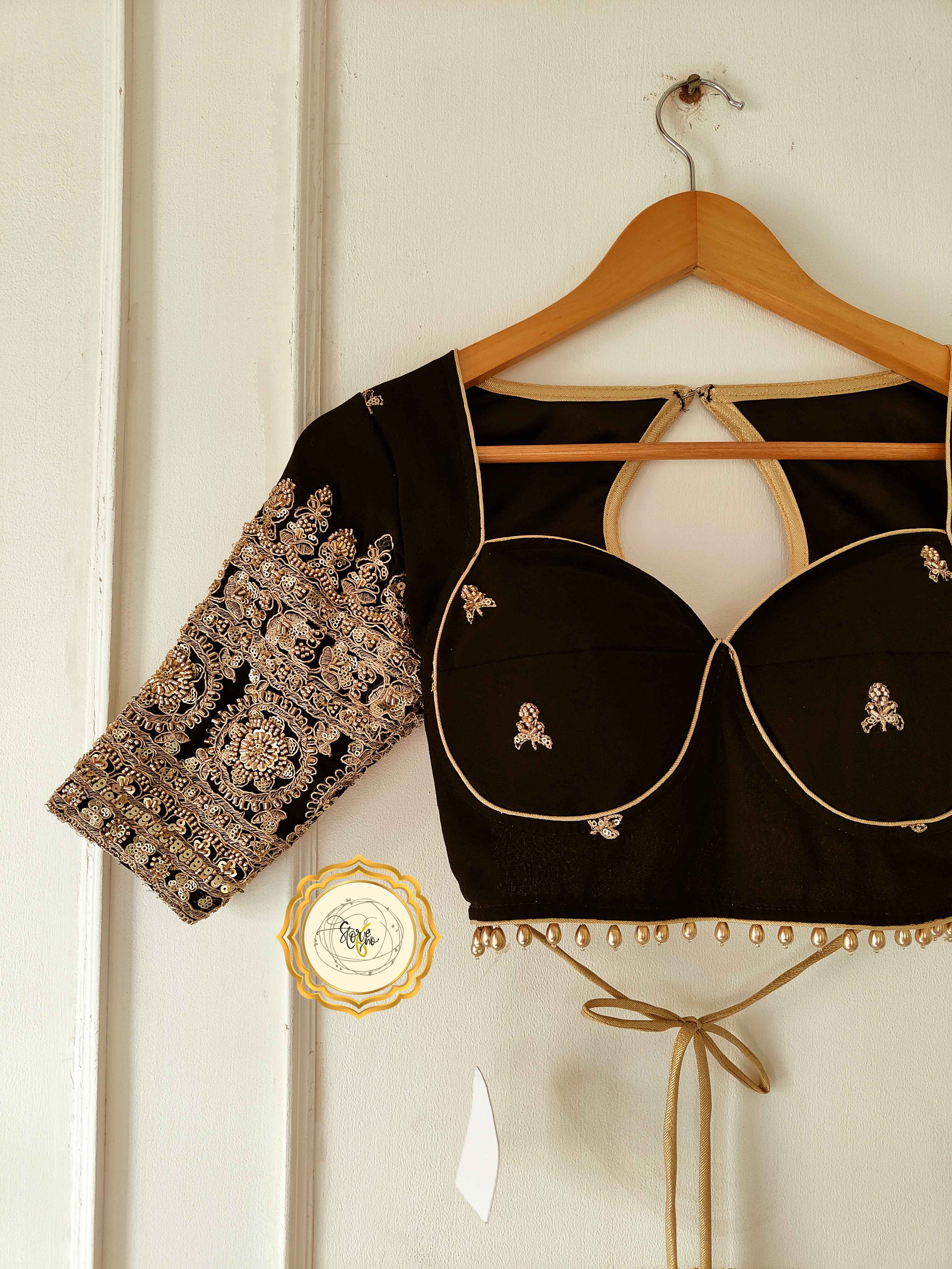 KARIGARI BLOUSE