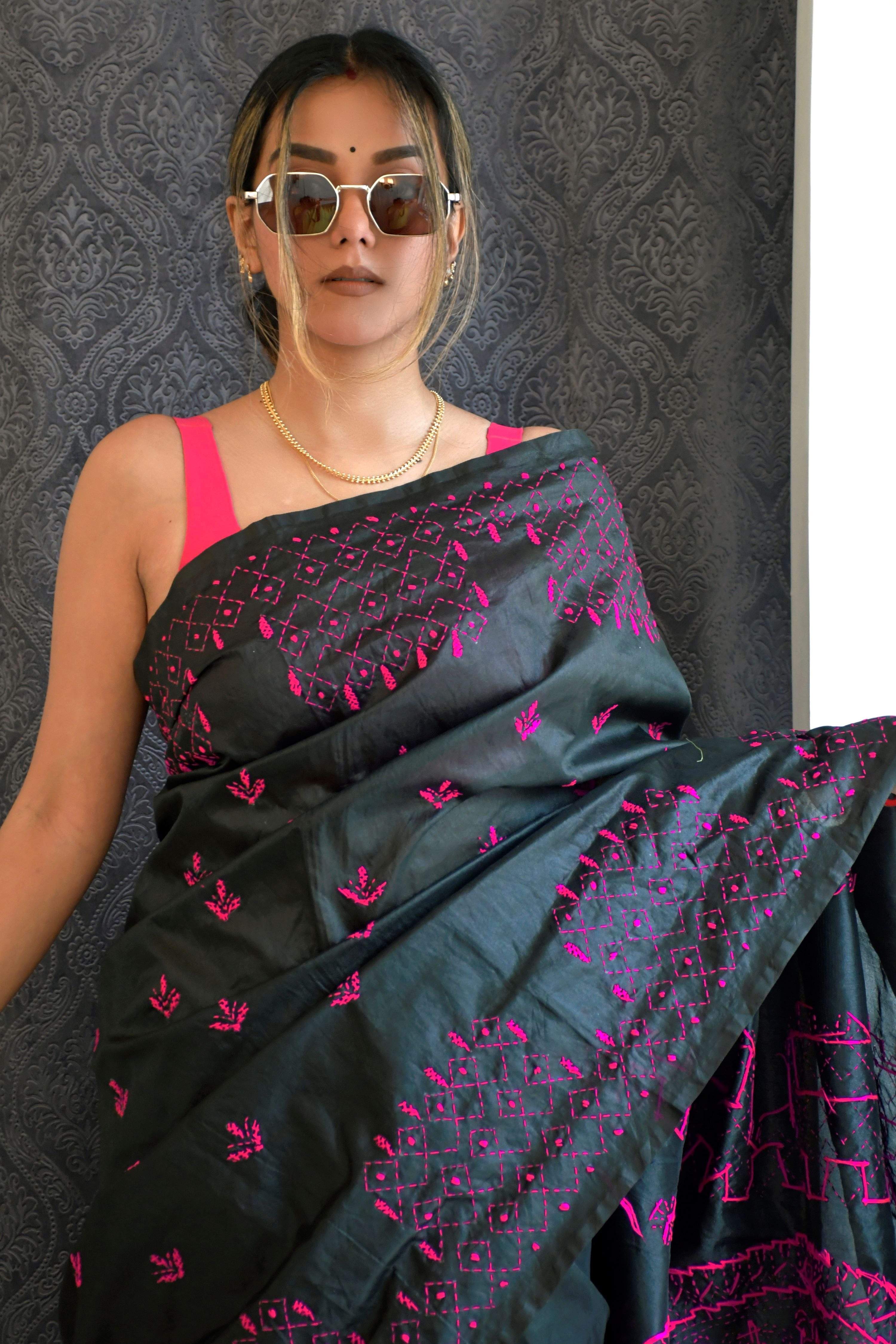 ALPONA SAREE