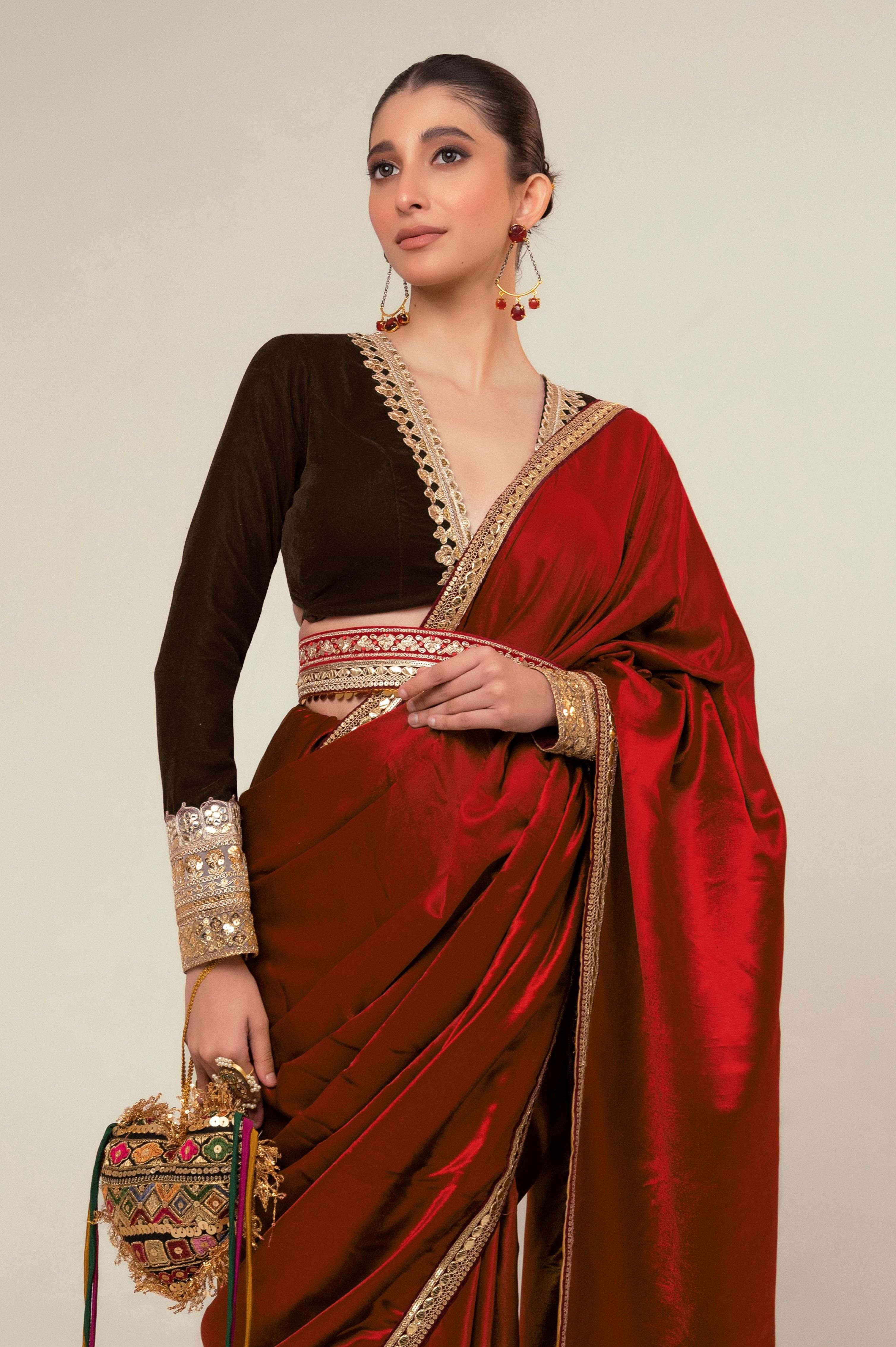 LUXE ROMANCE SAREE WITH ESPRESSO EDGE BLOUSE