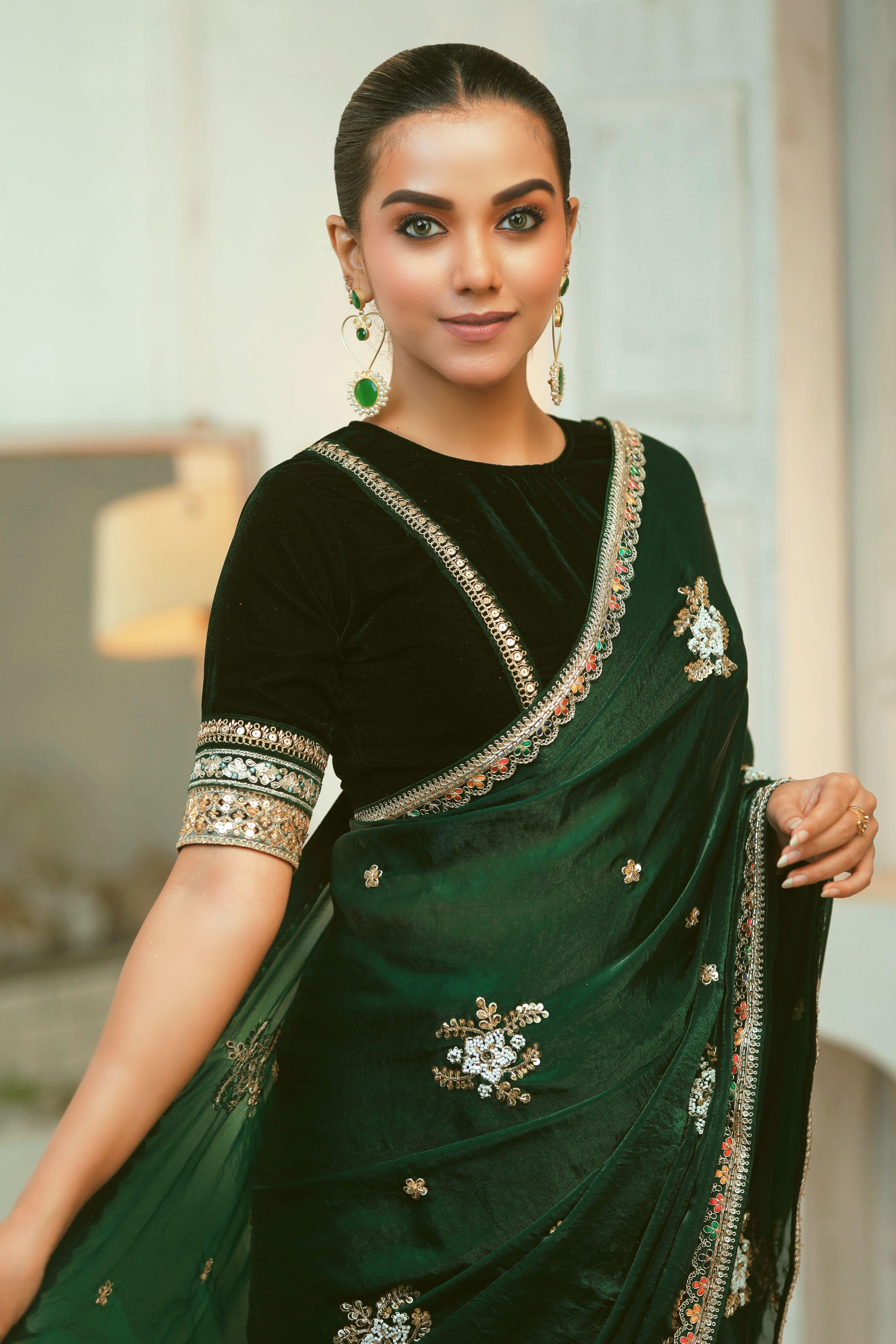 EMERALD ENCHANTE SAREE WITH BLITZ BEAUTY BLOUSE