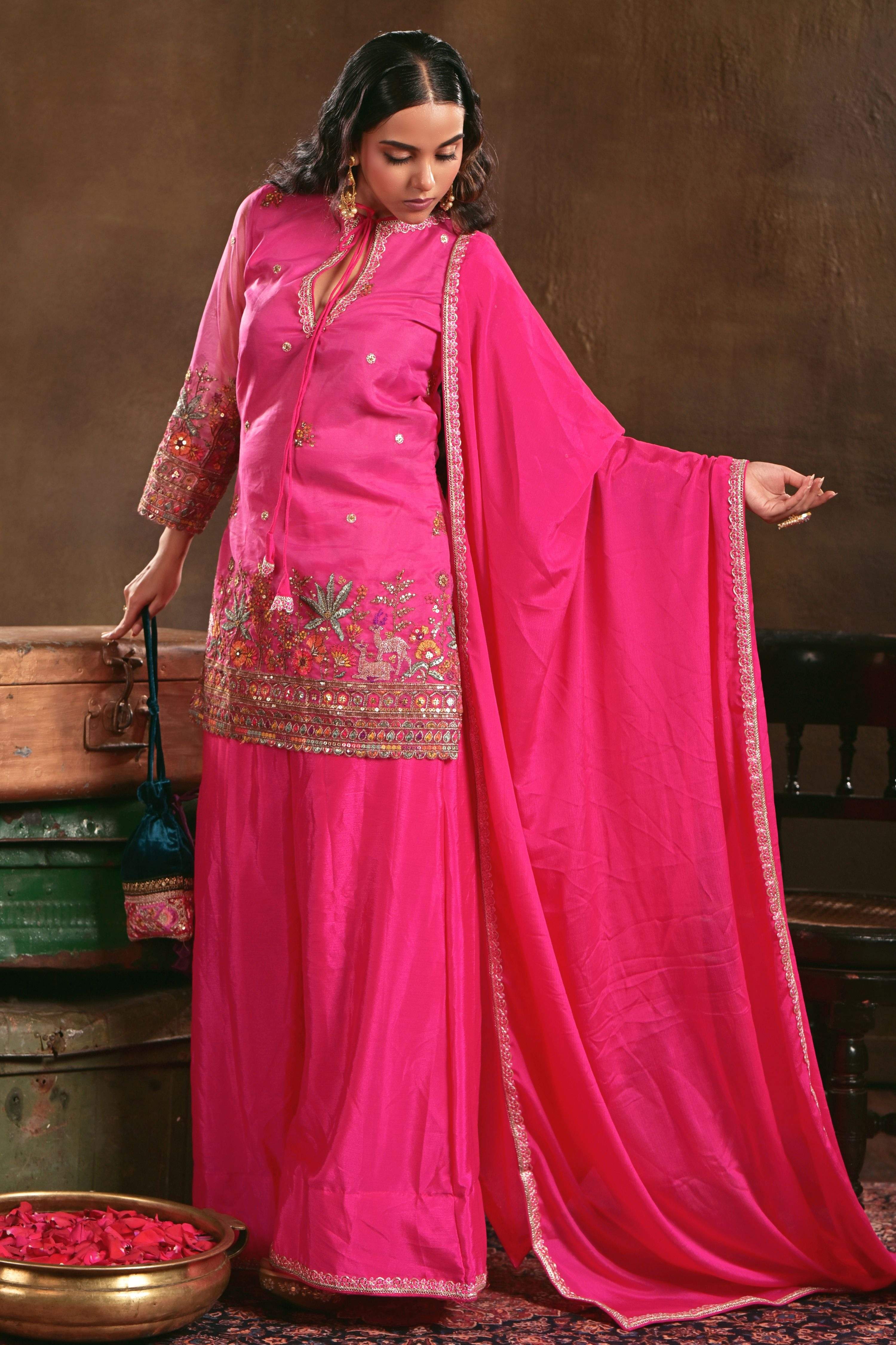 GULABO GLAM KURTA SET