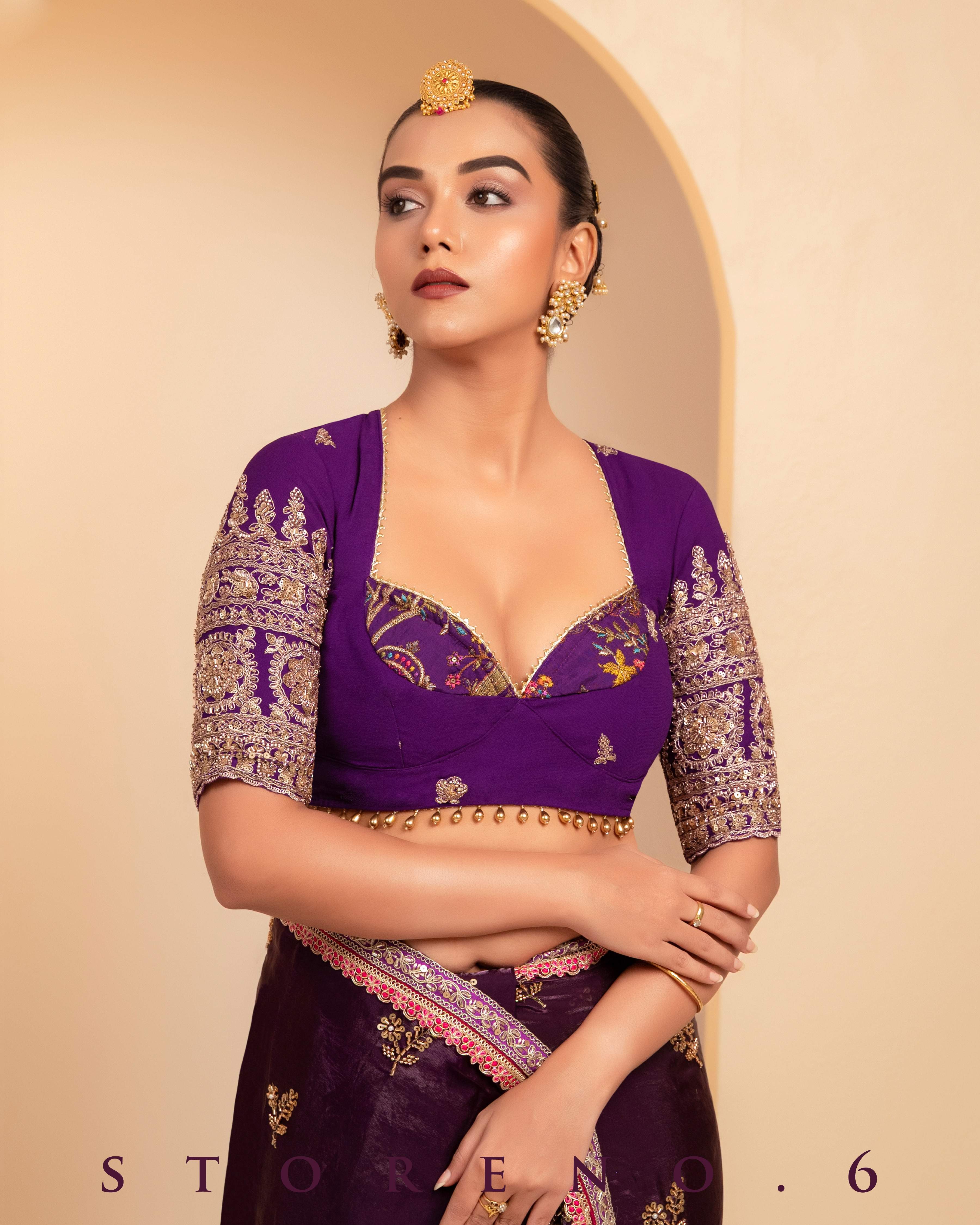 MAJESTIC MUSE BLOUSE