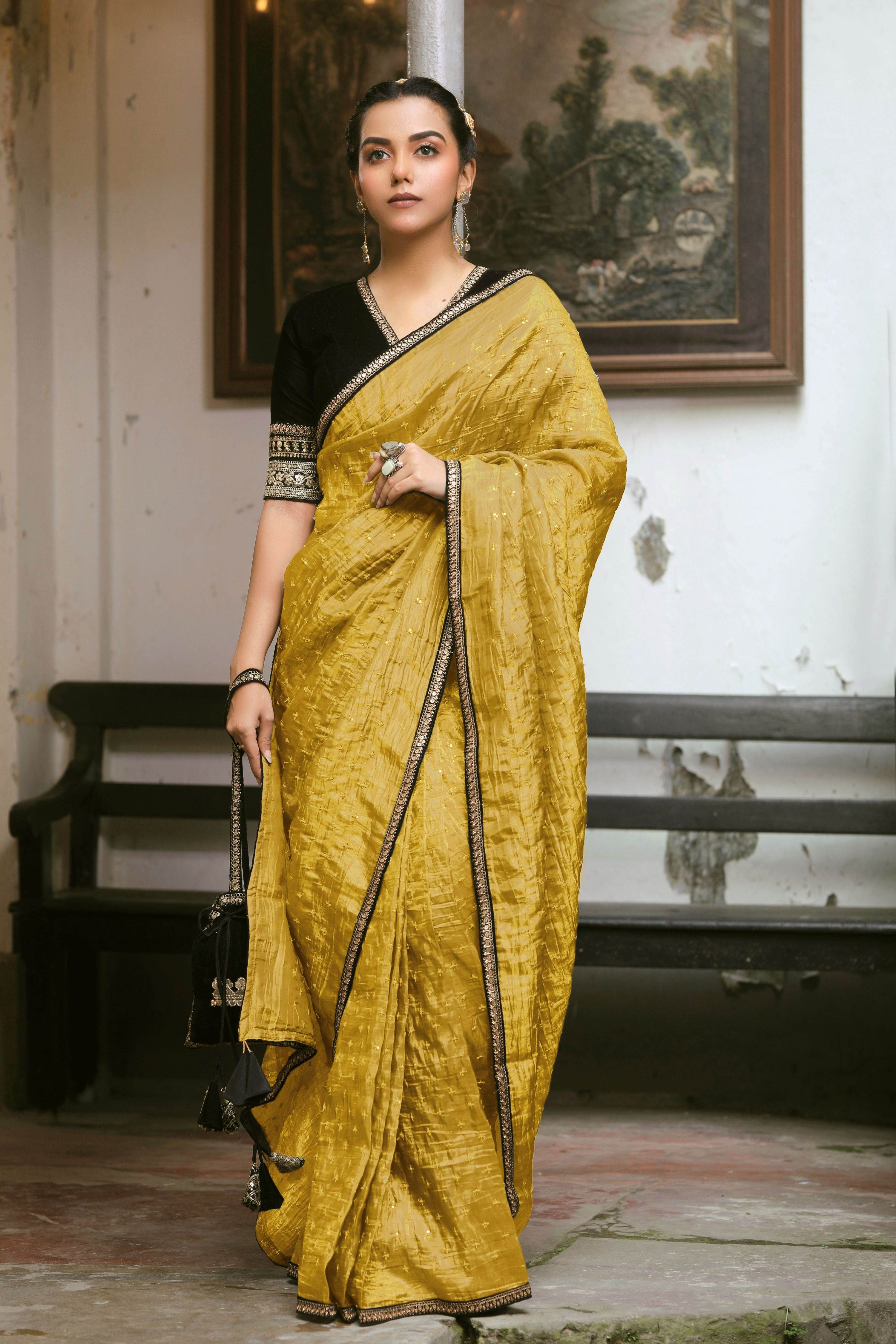 GOLDEN GLEE SAREE