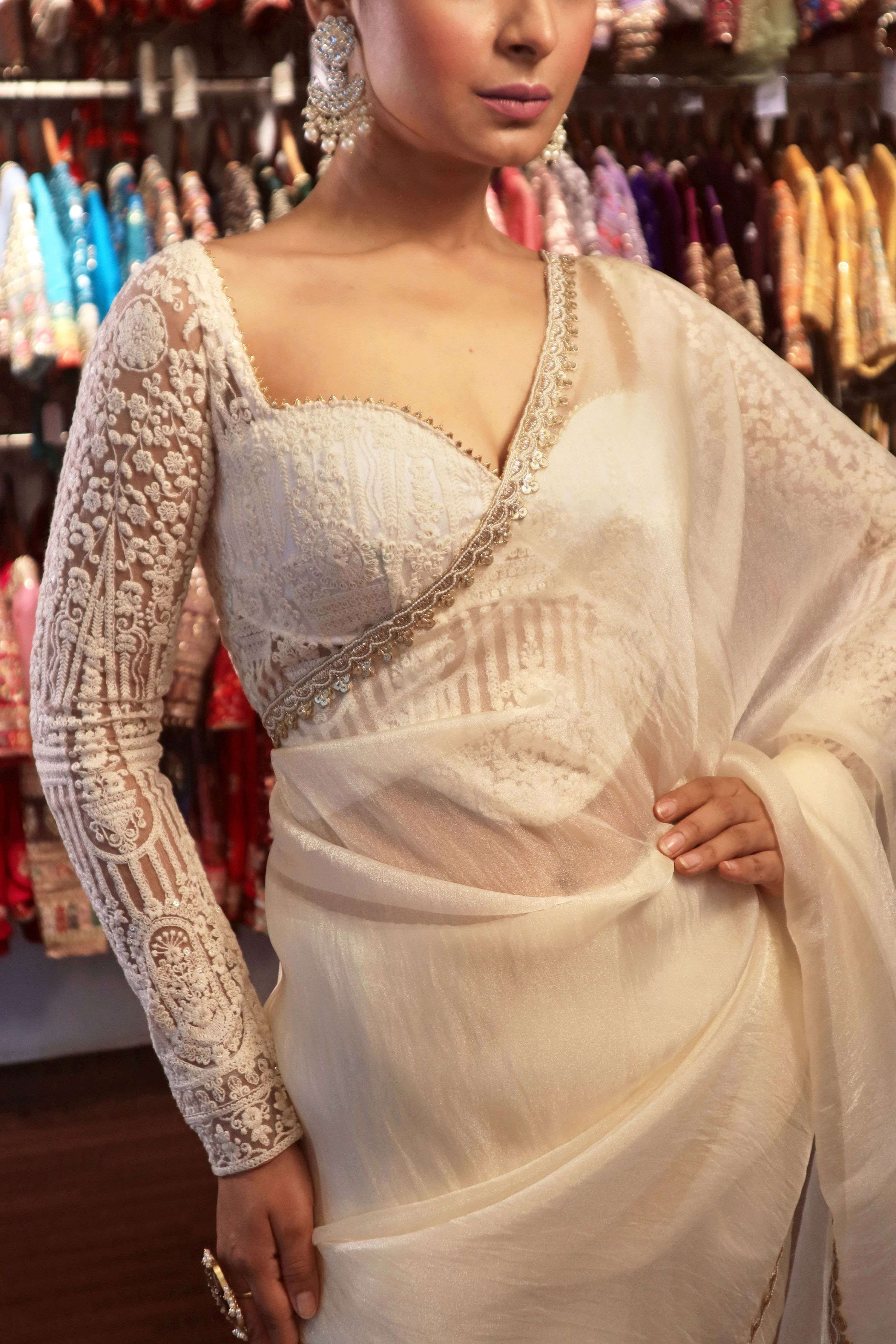 DIVINE DRAPE SAREE WITH CHAANDNI FULL SLEEVE BLOUSE