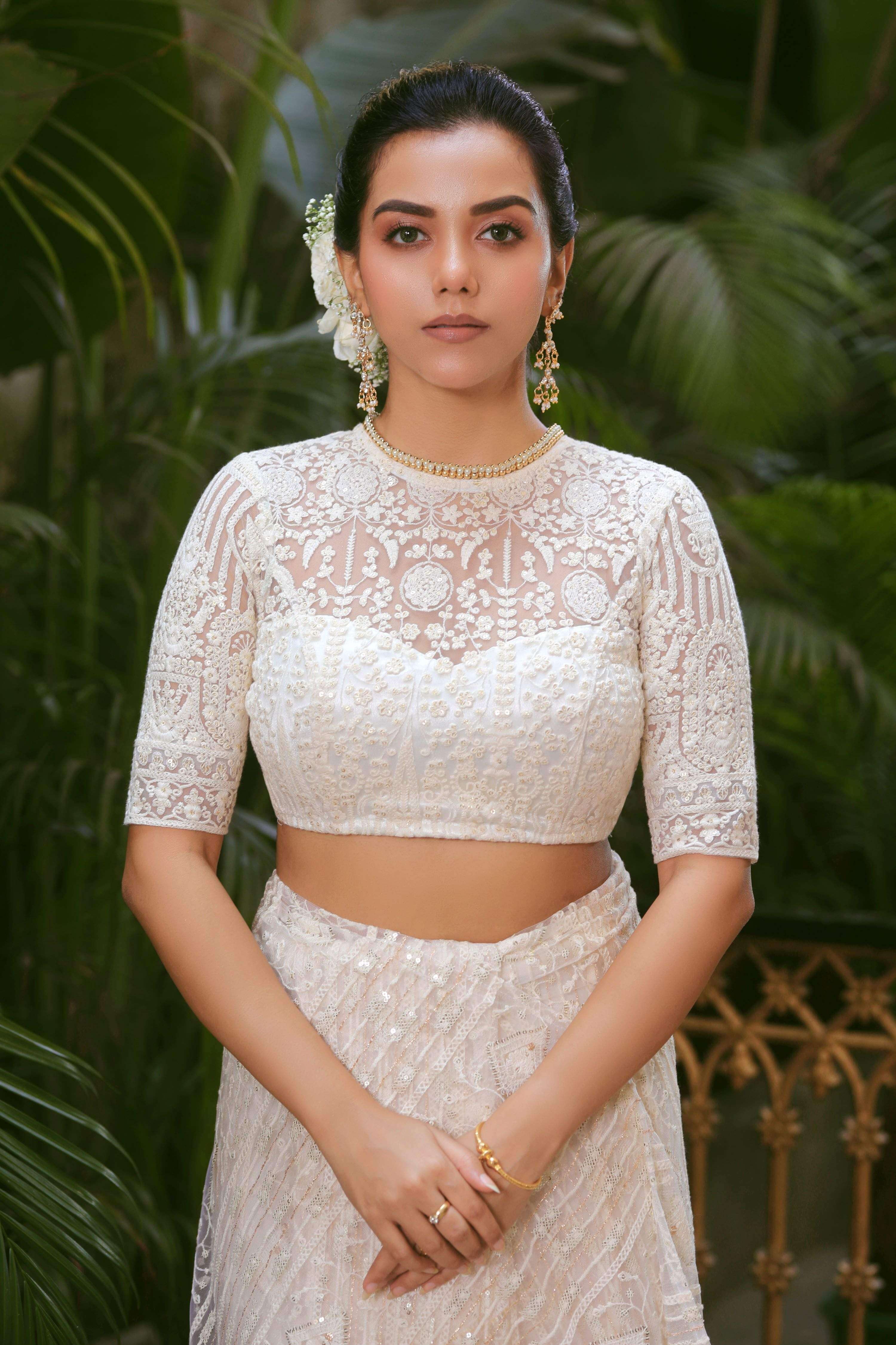 CHAANDNI CLASSIC BLOUSE