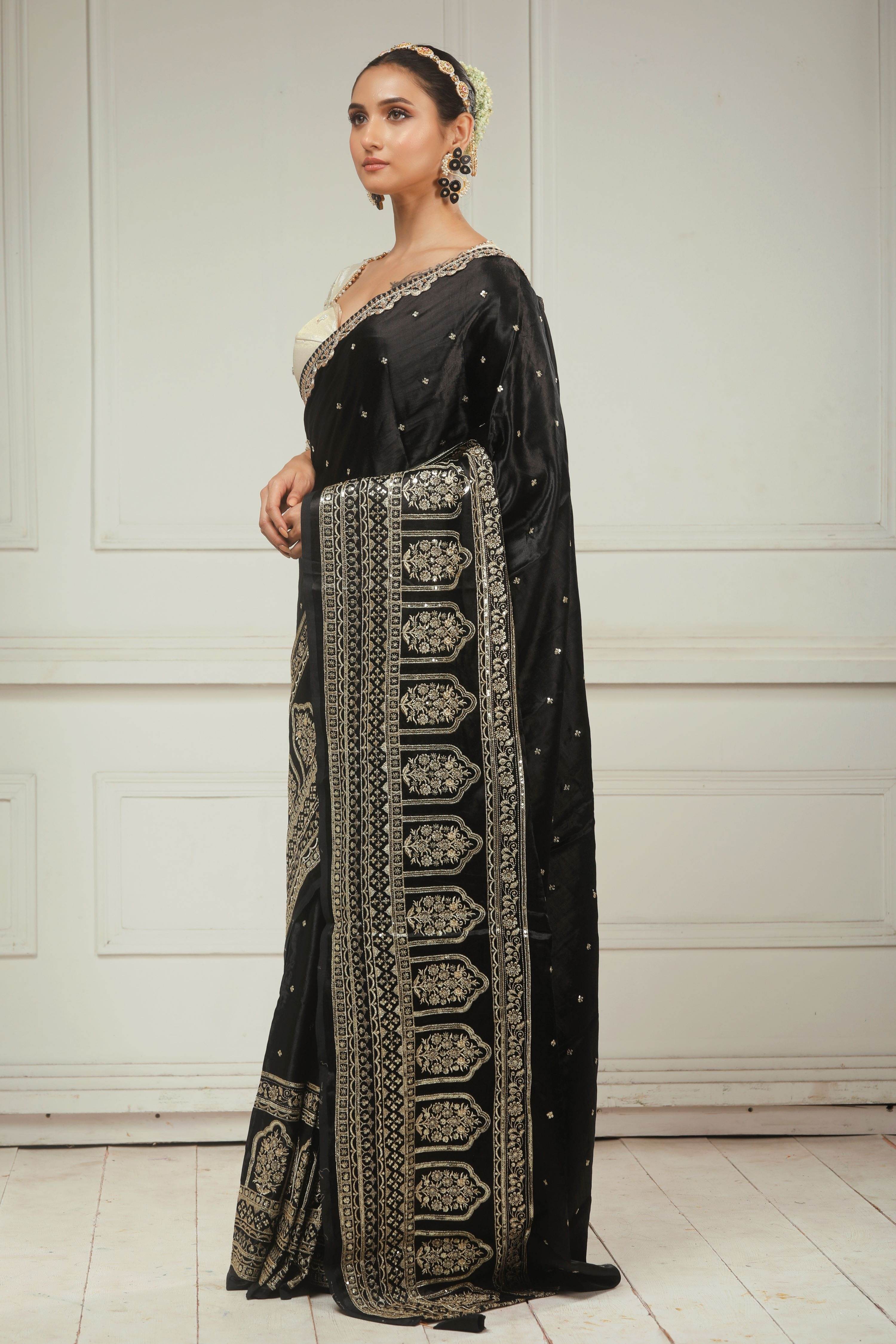 TIMELESS TRIBUTE SAREE