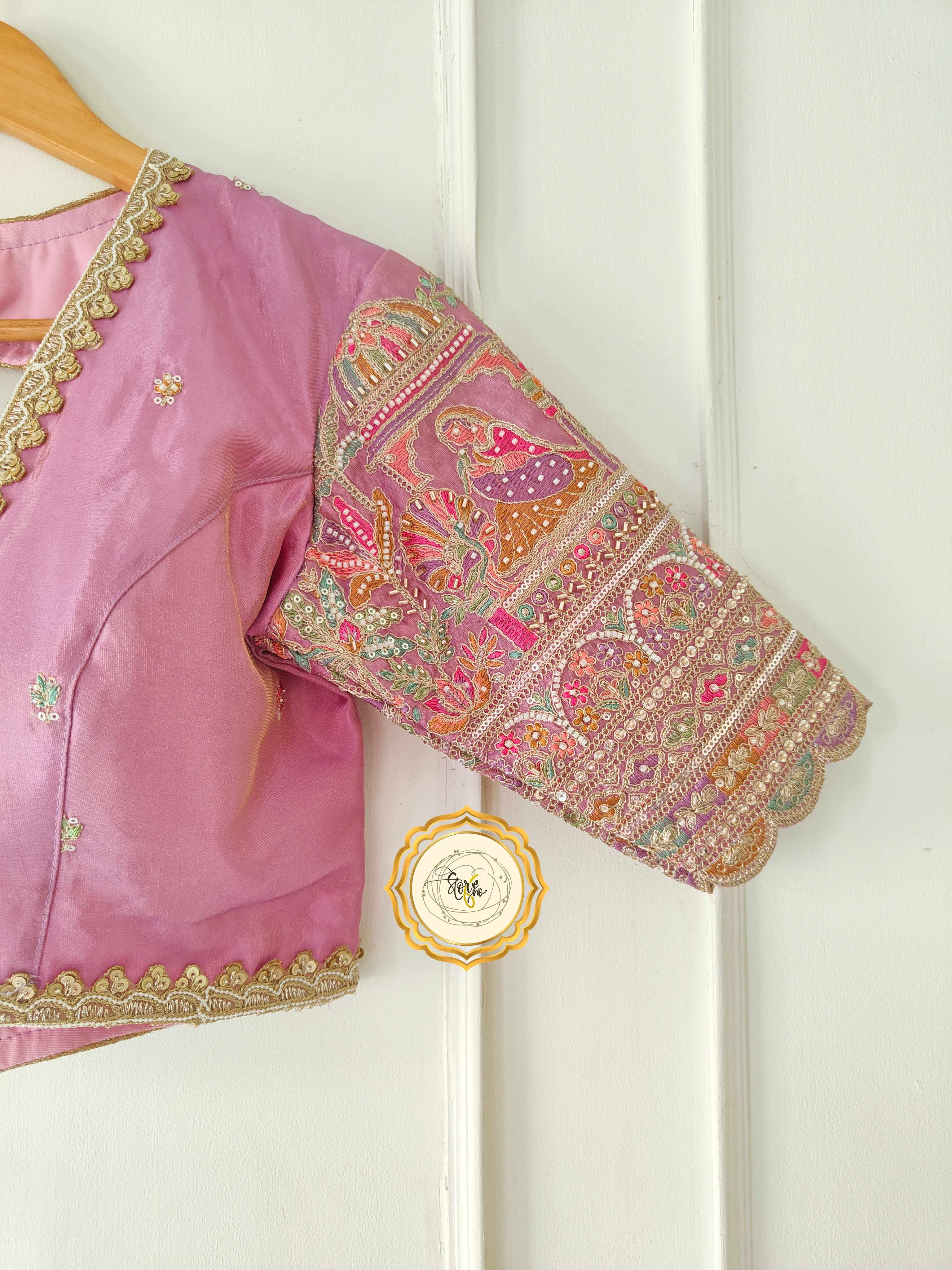MALLIKA BLOUSE