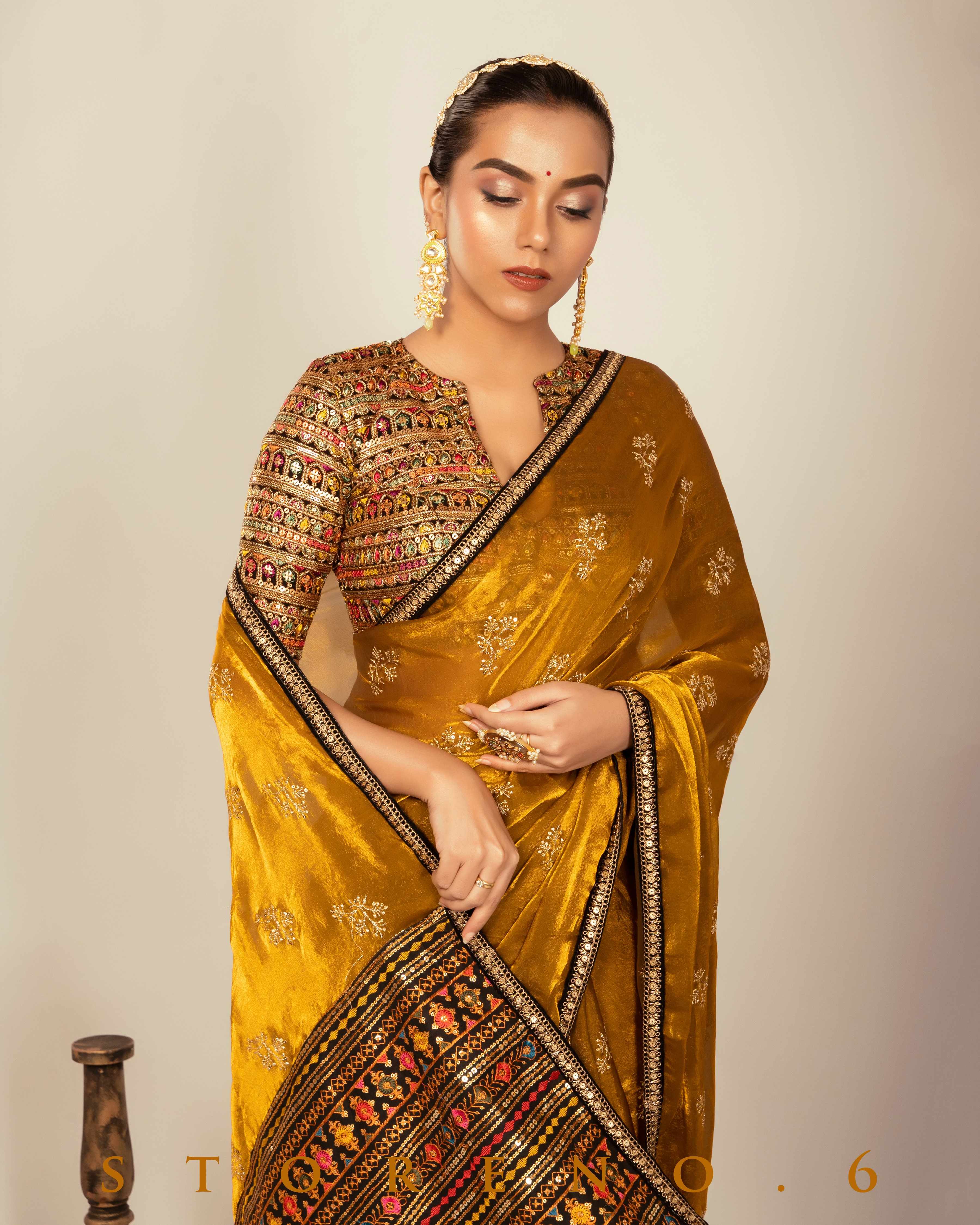 HONEY HORIZON SAREE WITH CLASSICAL CHARM BLOUSE