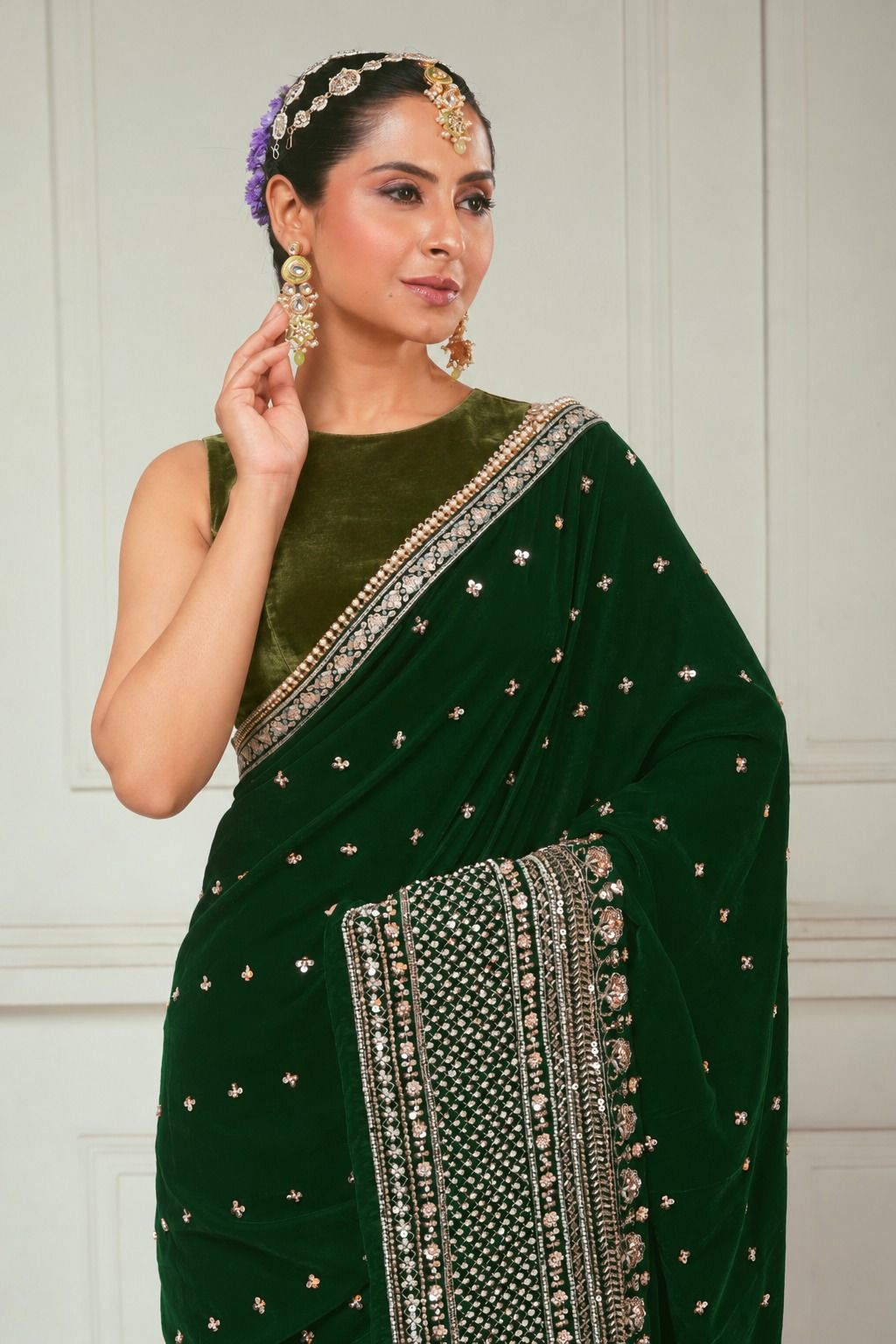 GARDEN GRANDEUR SAREE AND BLOUSE SET