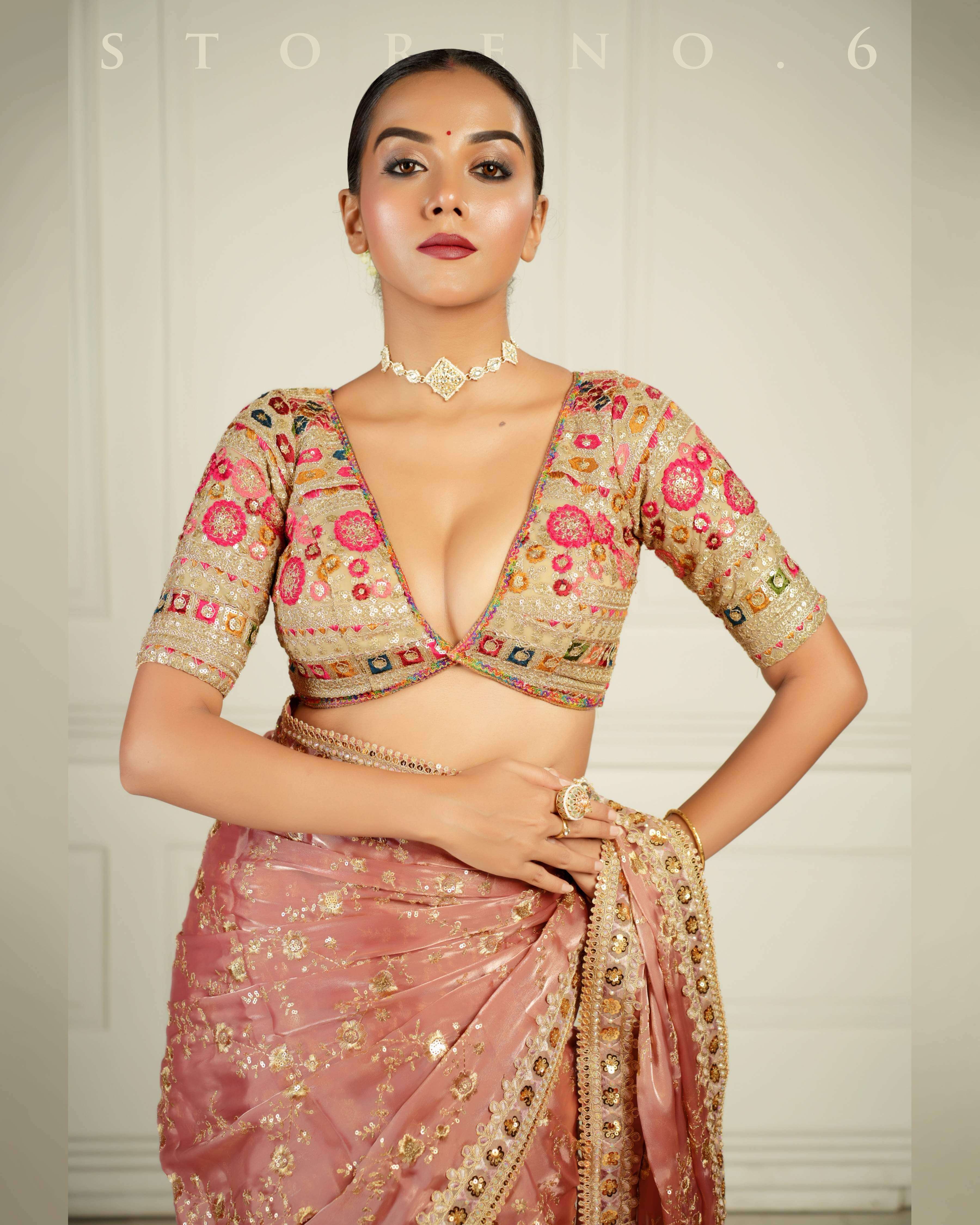 GUL KAARI SURMAI BLOUSE