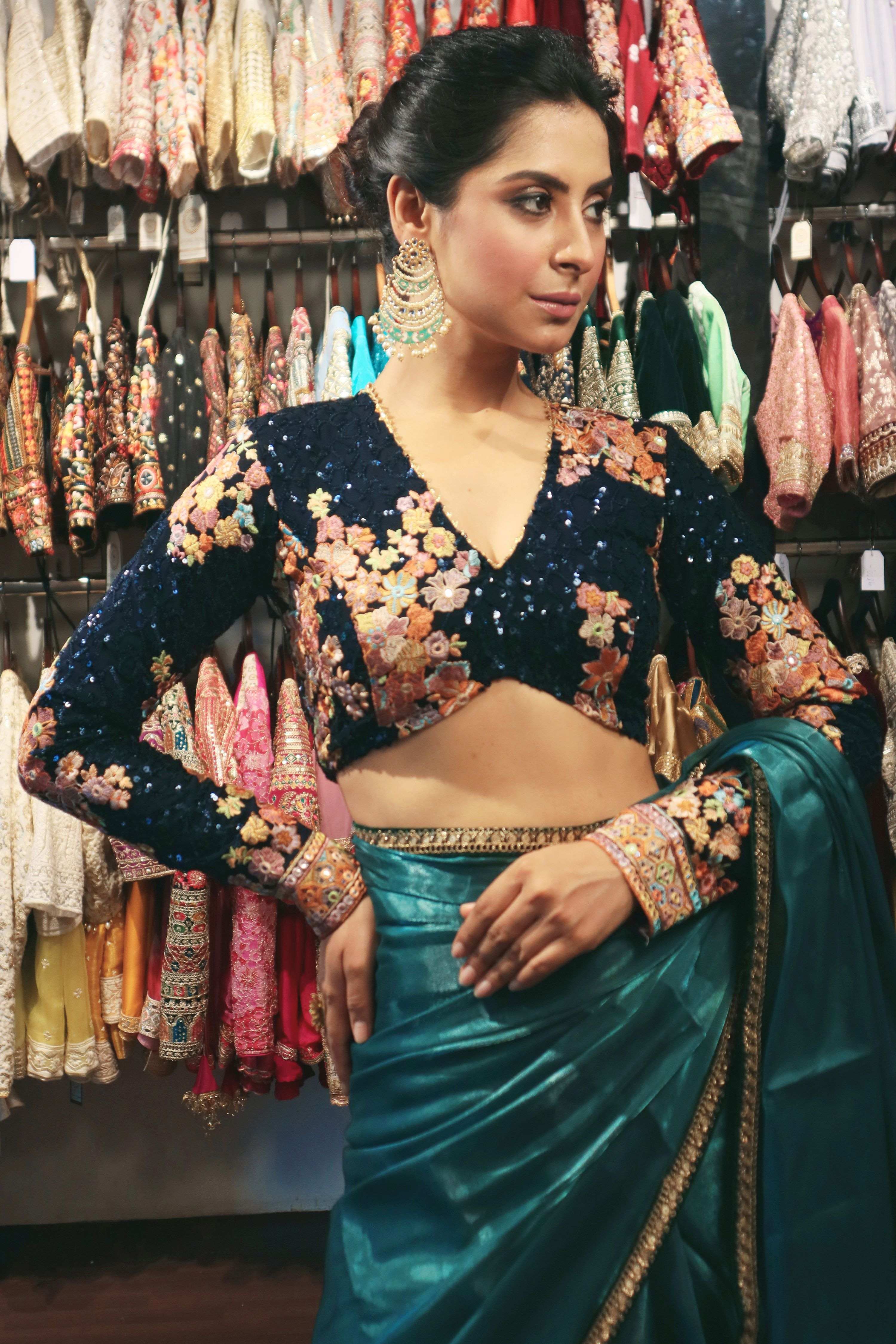 NEELI AFSOON LUXE BLOUSE
