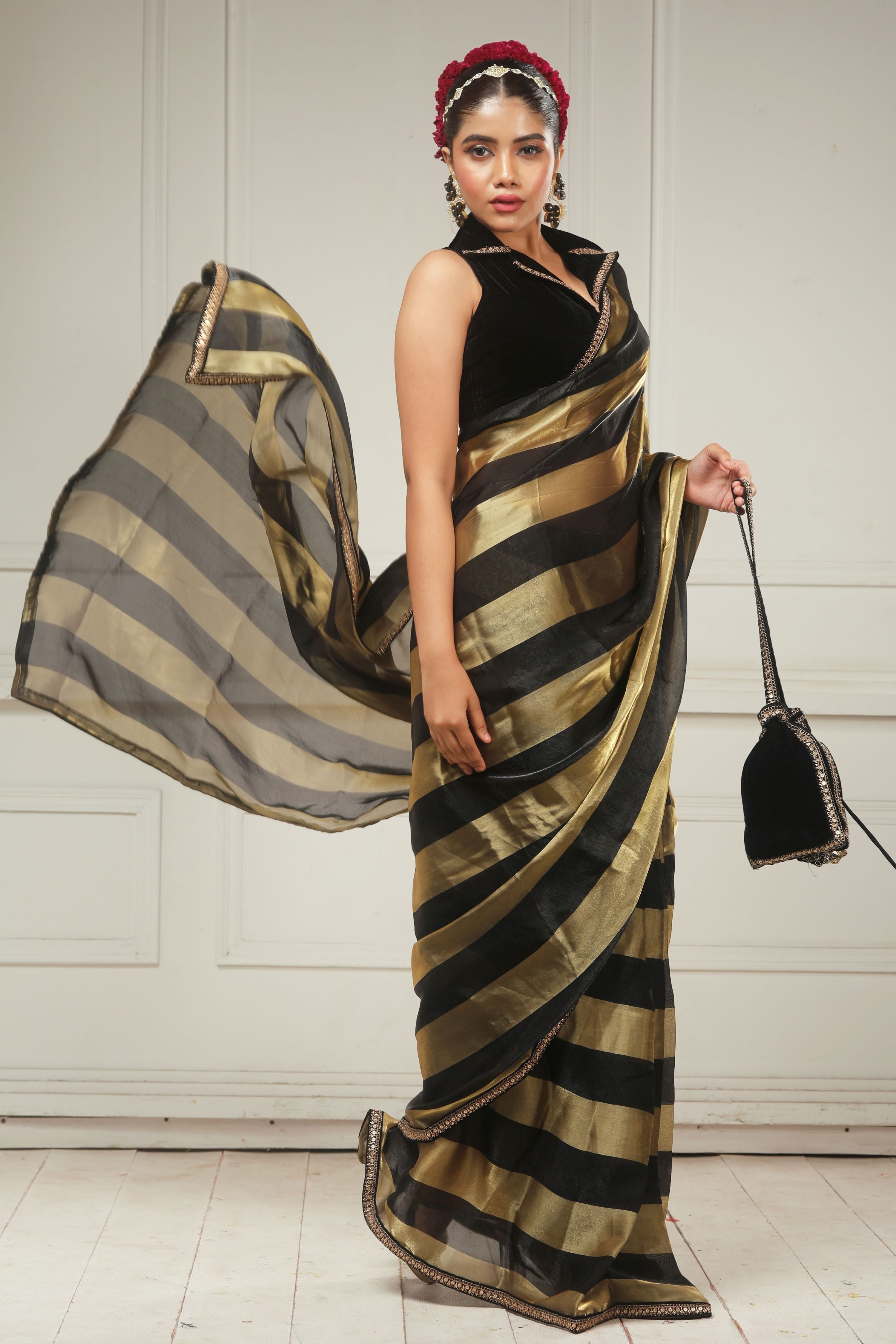 CLASSIC CONTOUR SAREE WITH DARK DOMINANCE BLOUSE