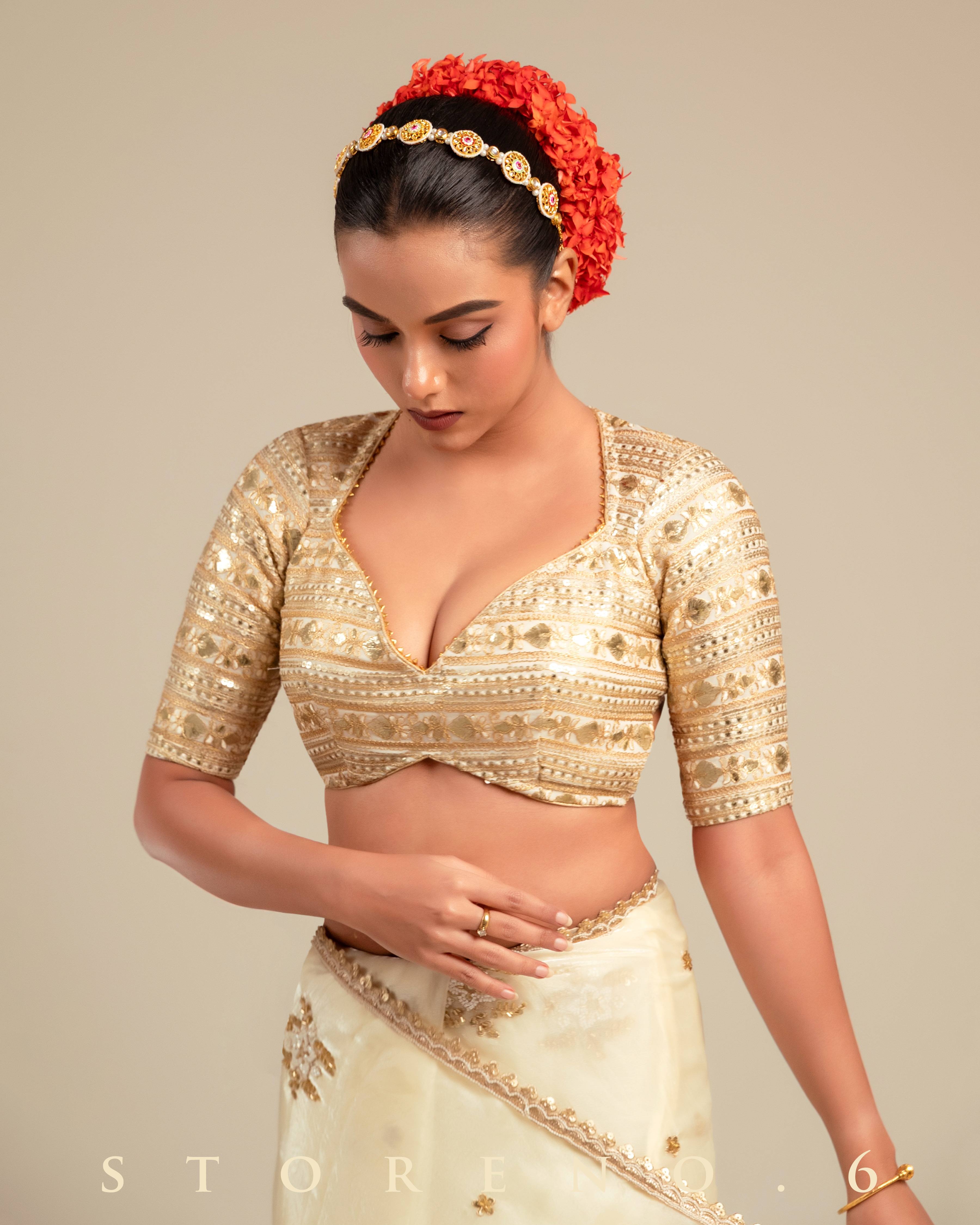 INTENSE IVORY ICON BLOUSE