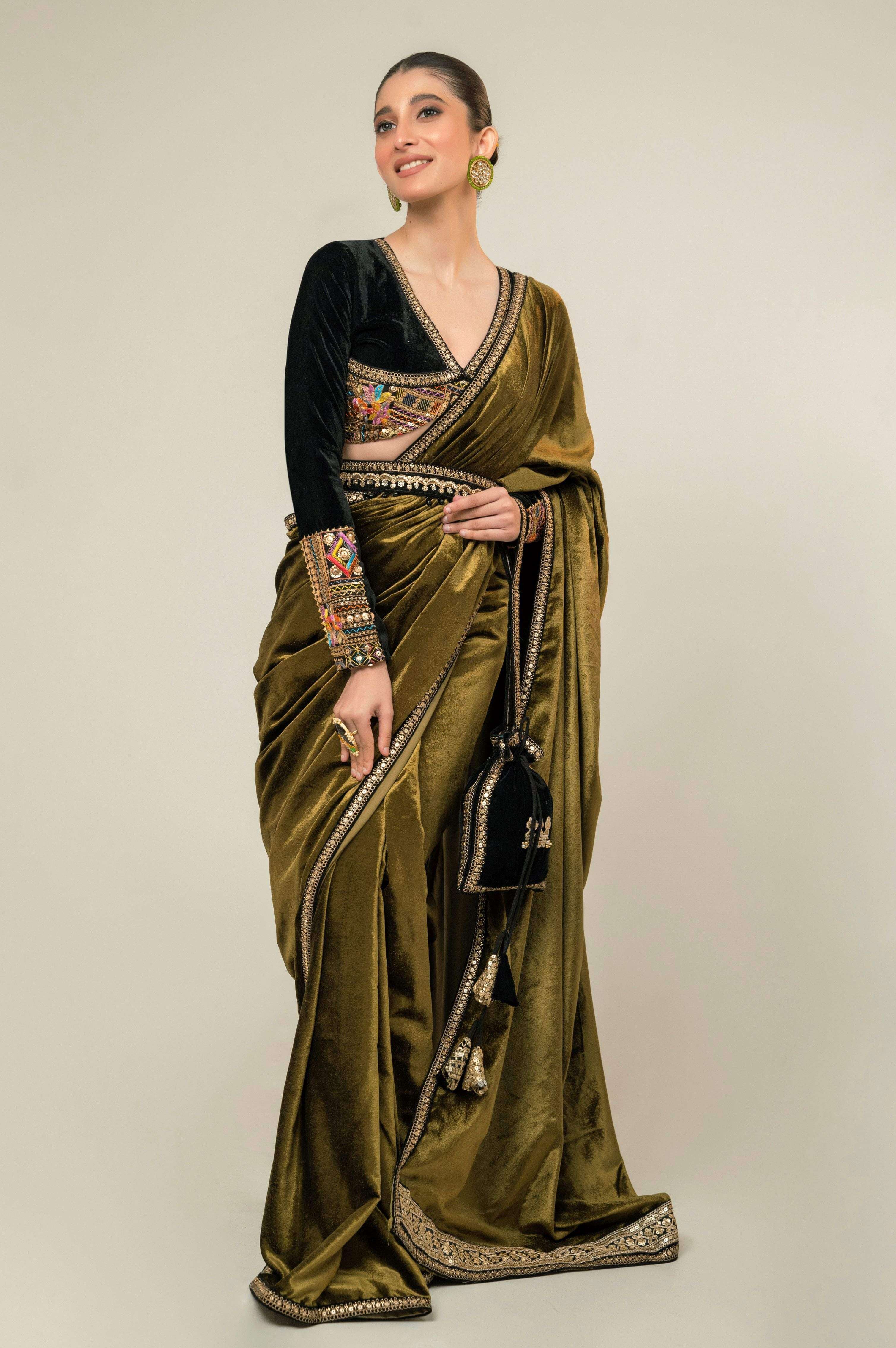 VELVET VOGUE SAREE
