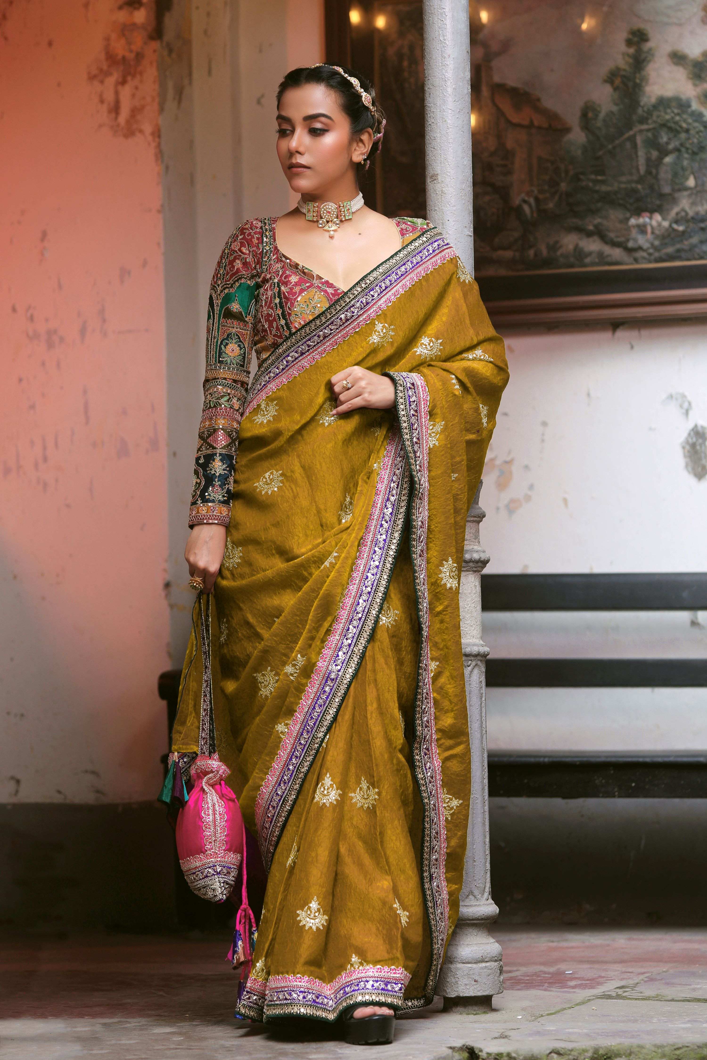 WOW WALTZ SAREE WITH COUTURE CHARM BLOUSE