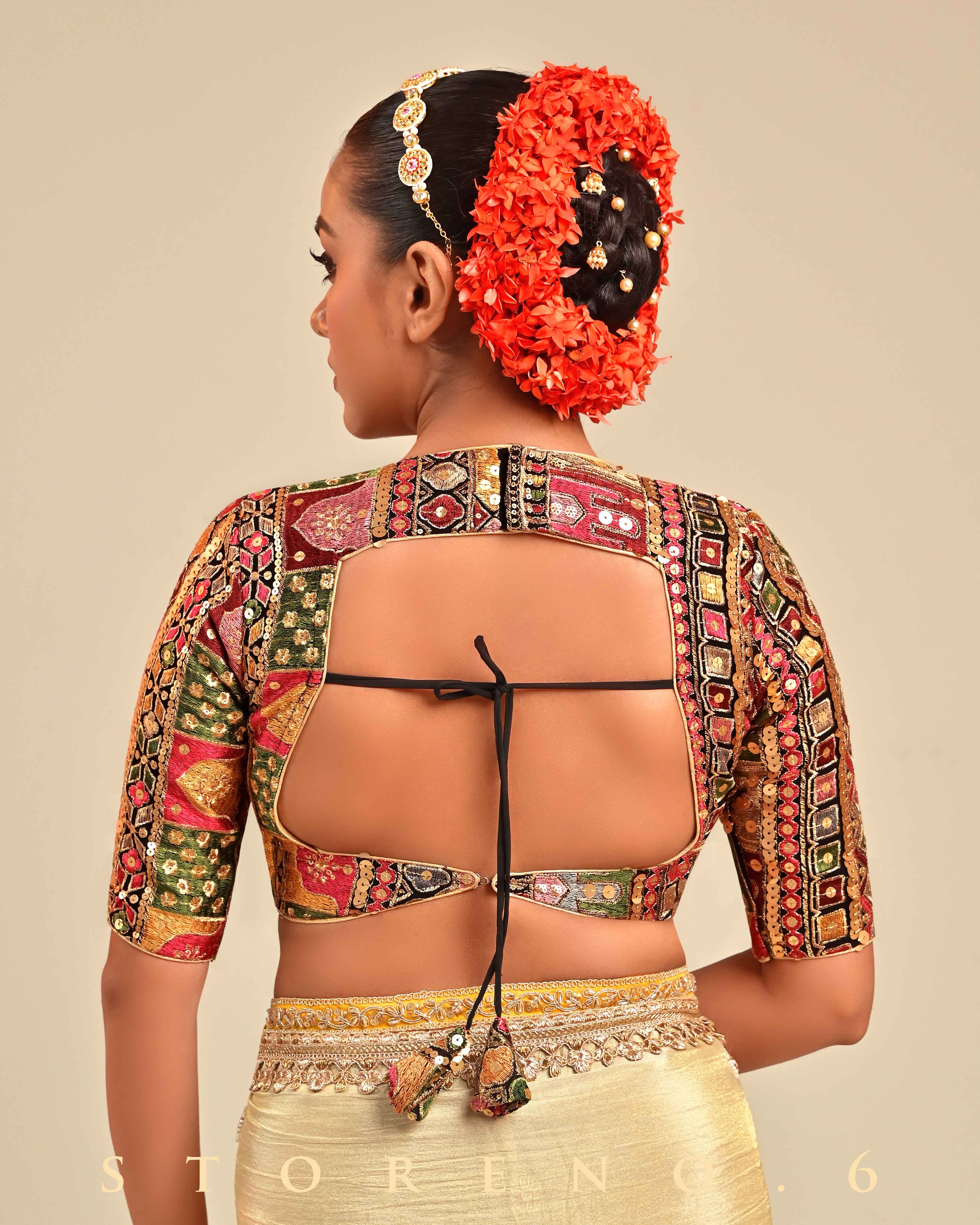 GUL KAARI SIAH EDGE BLOUSE