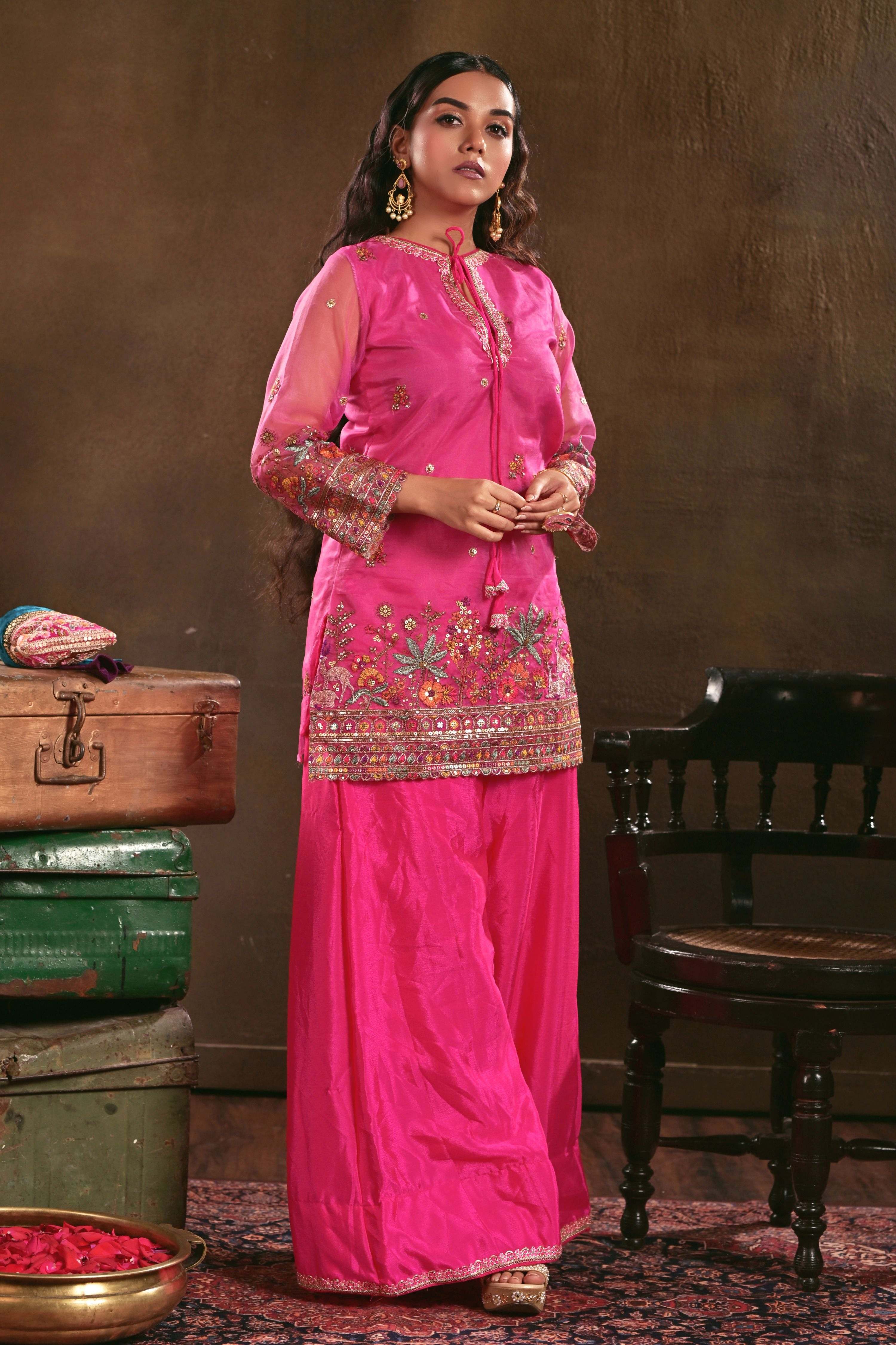 GULABO GLAM KURTA SET