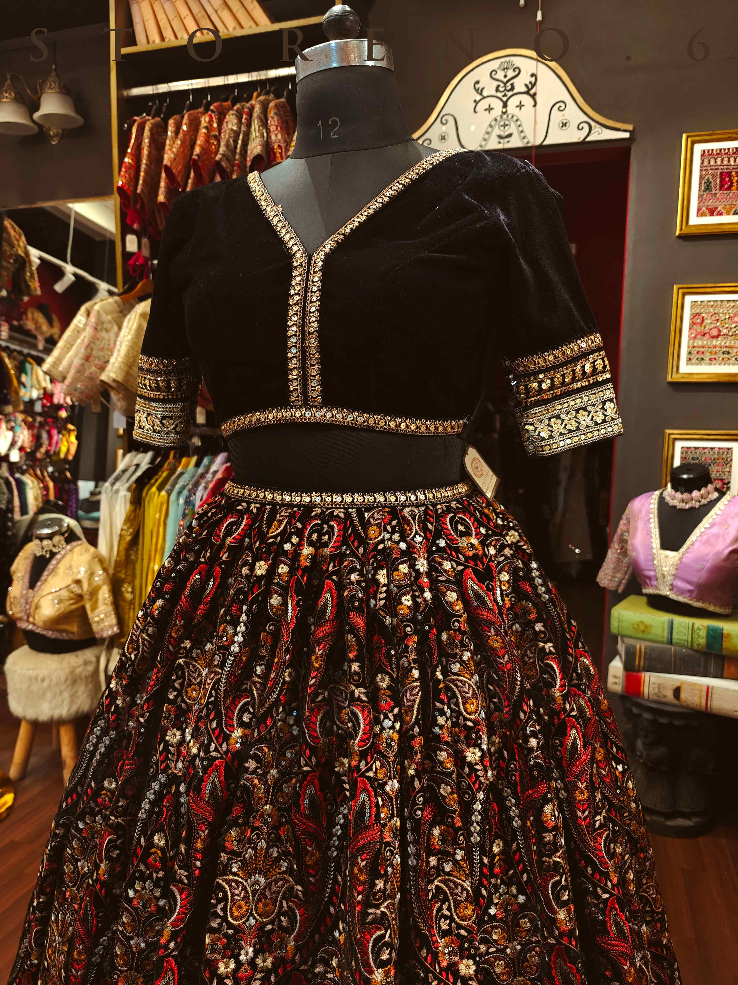 RUHAANI VELVET LEHENGA SKIRT WITH STITCHED BLOUSE(WITH CANCAN)