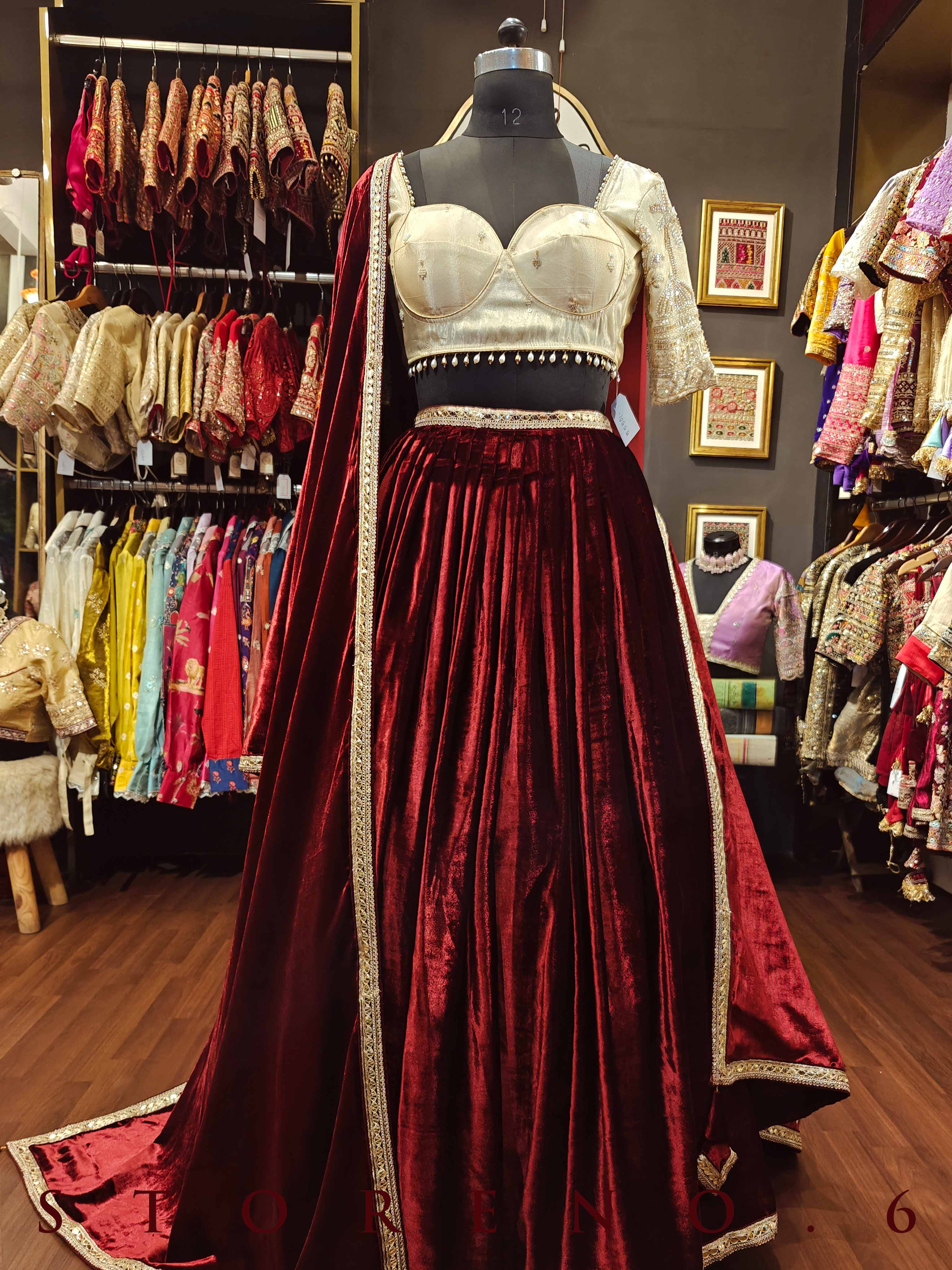 MEHRUN VELVET DUPATTA