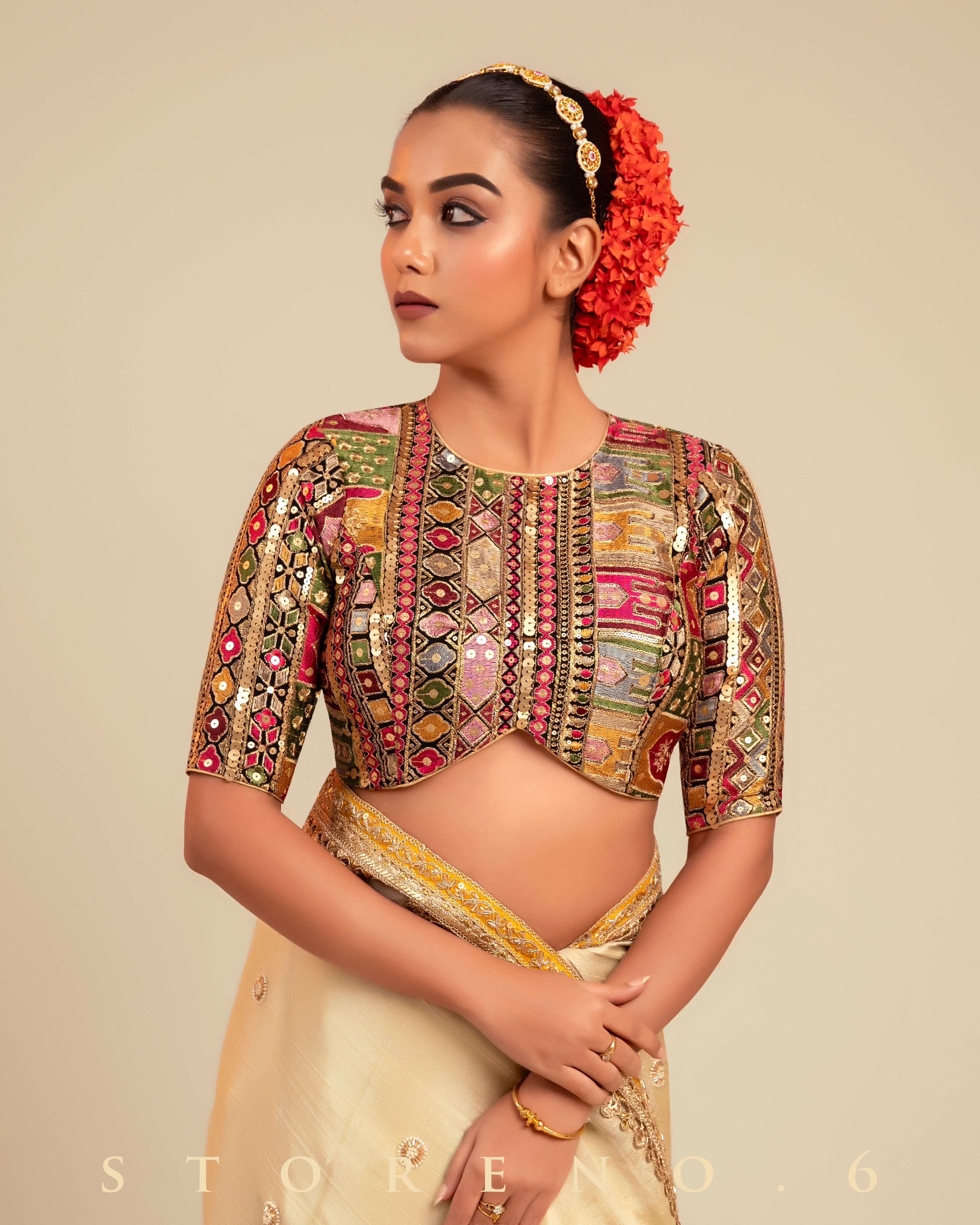 GUL KAARI SIAH EDGE BLOUSE
