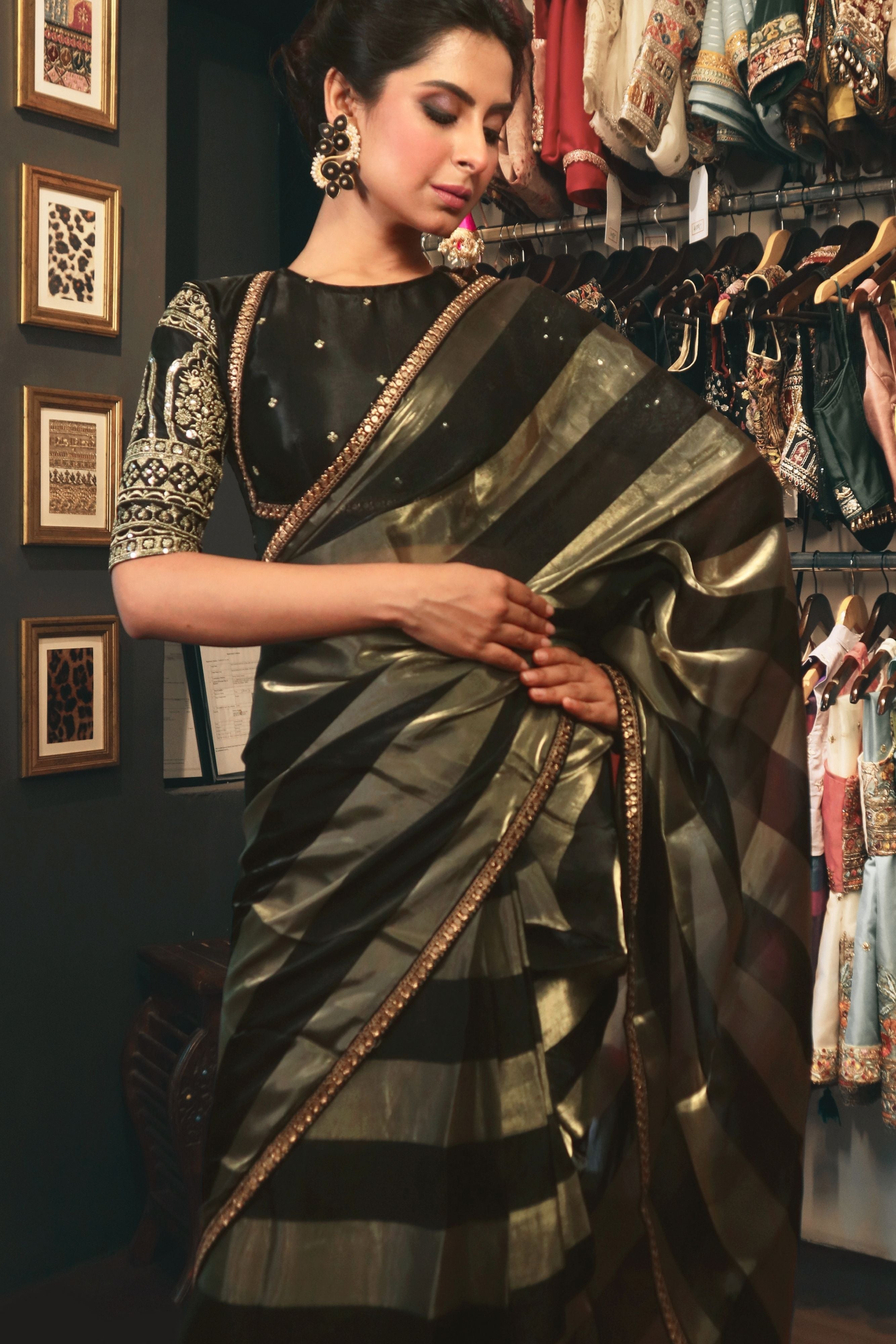 CLASSIC CONTOUR SAREE