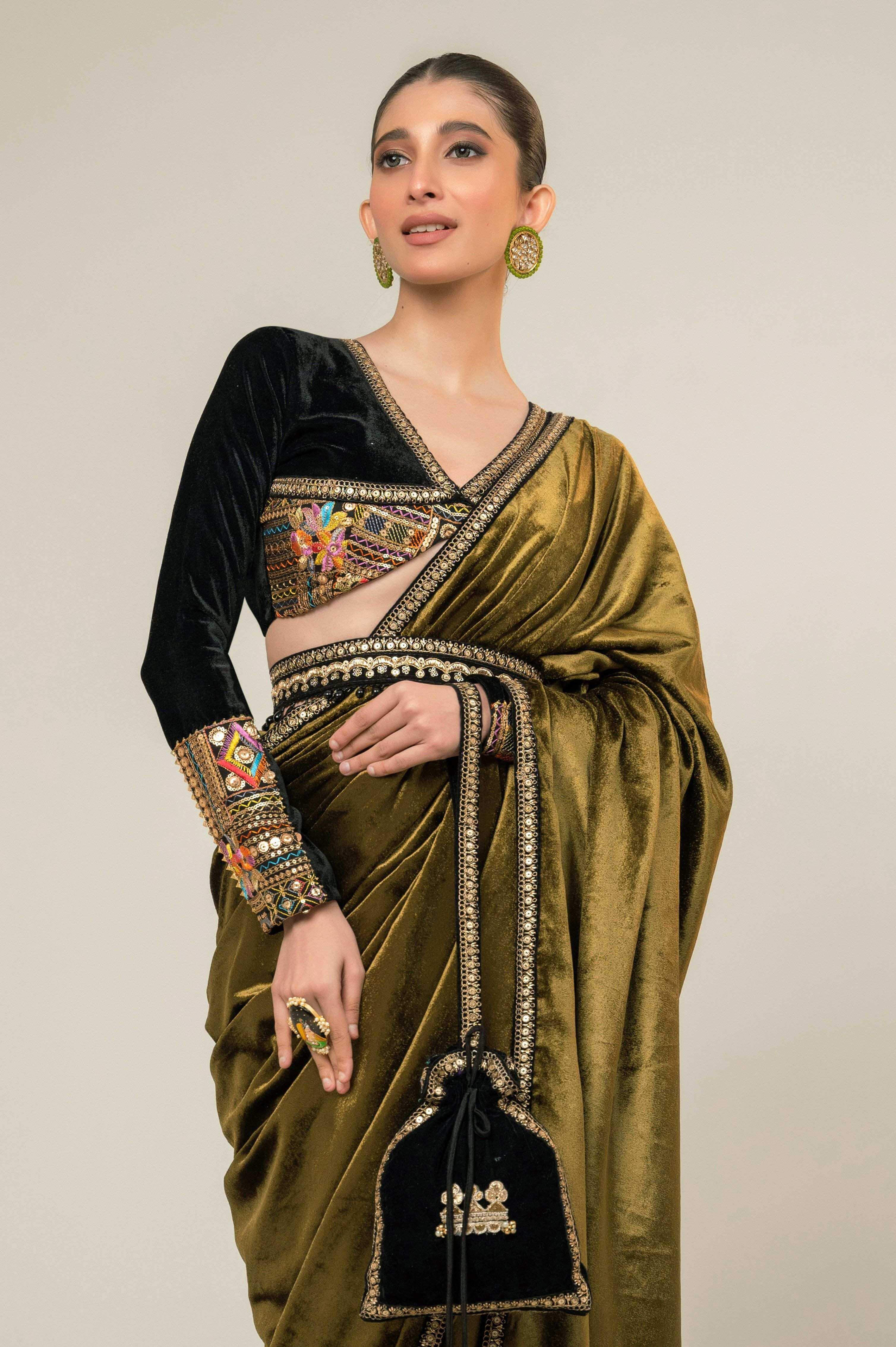VELVET VOGUE SAREE