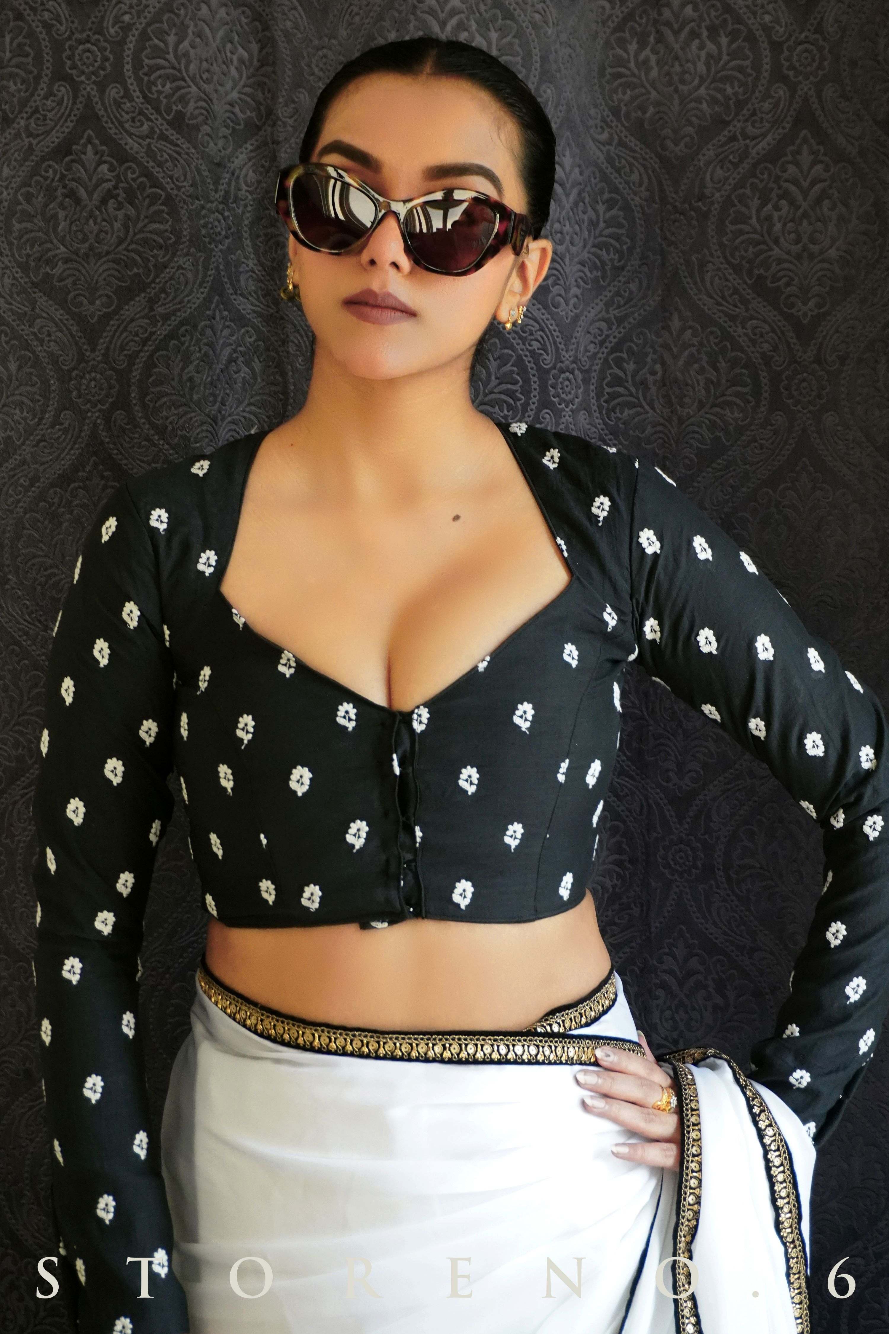 BLACK SWAN BLOUSE