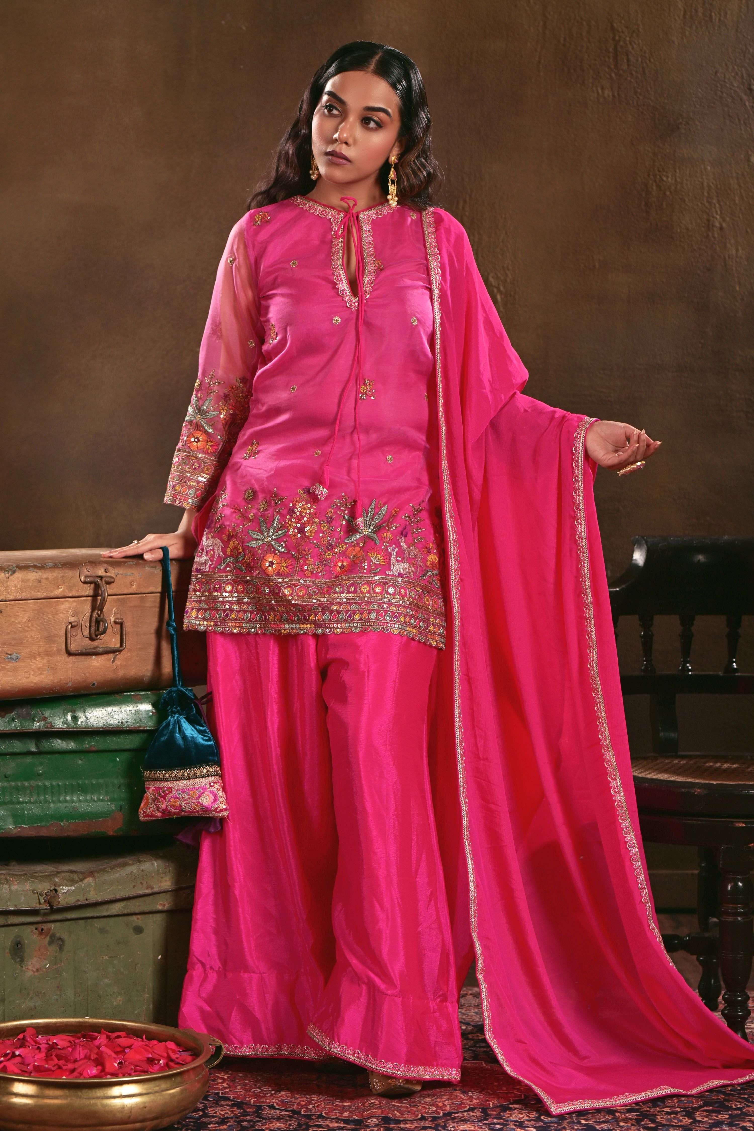 GULABO GLAM KURTA SET