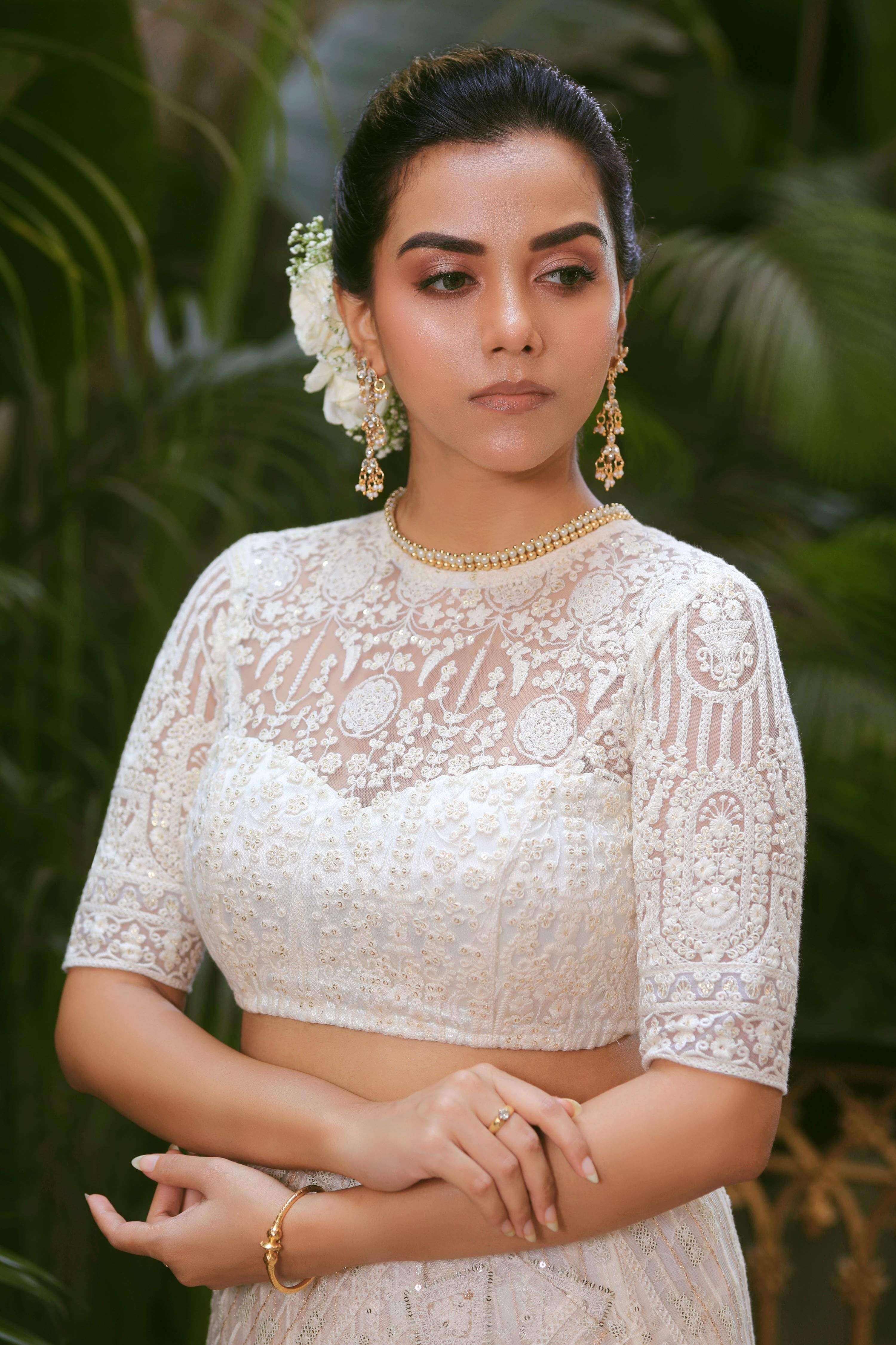 CHAANDNI CLASSIC BLOUSE