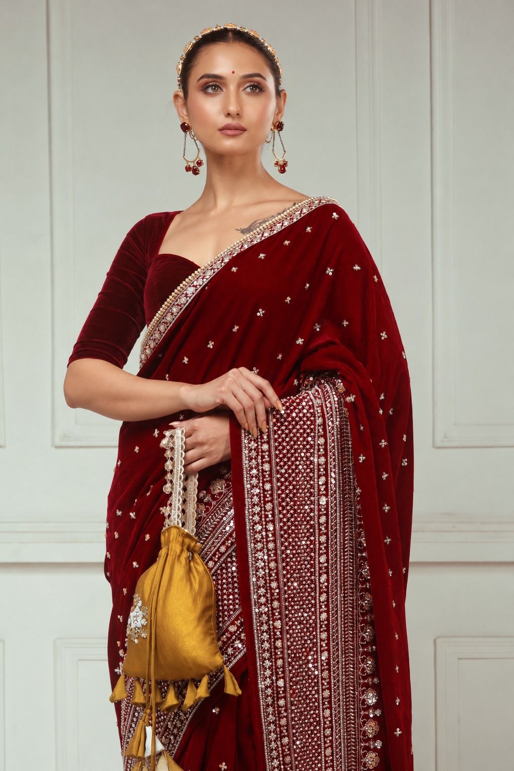 GARNET GRANDEUR SAREE AND BLOUSE SET