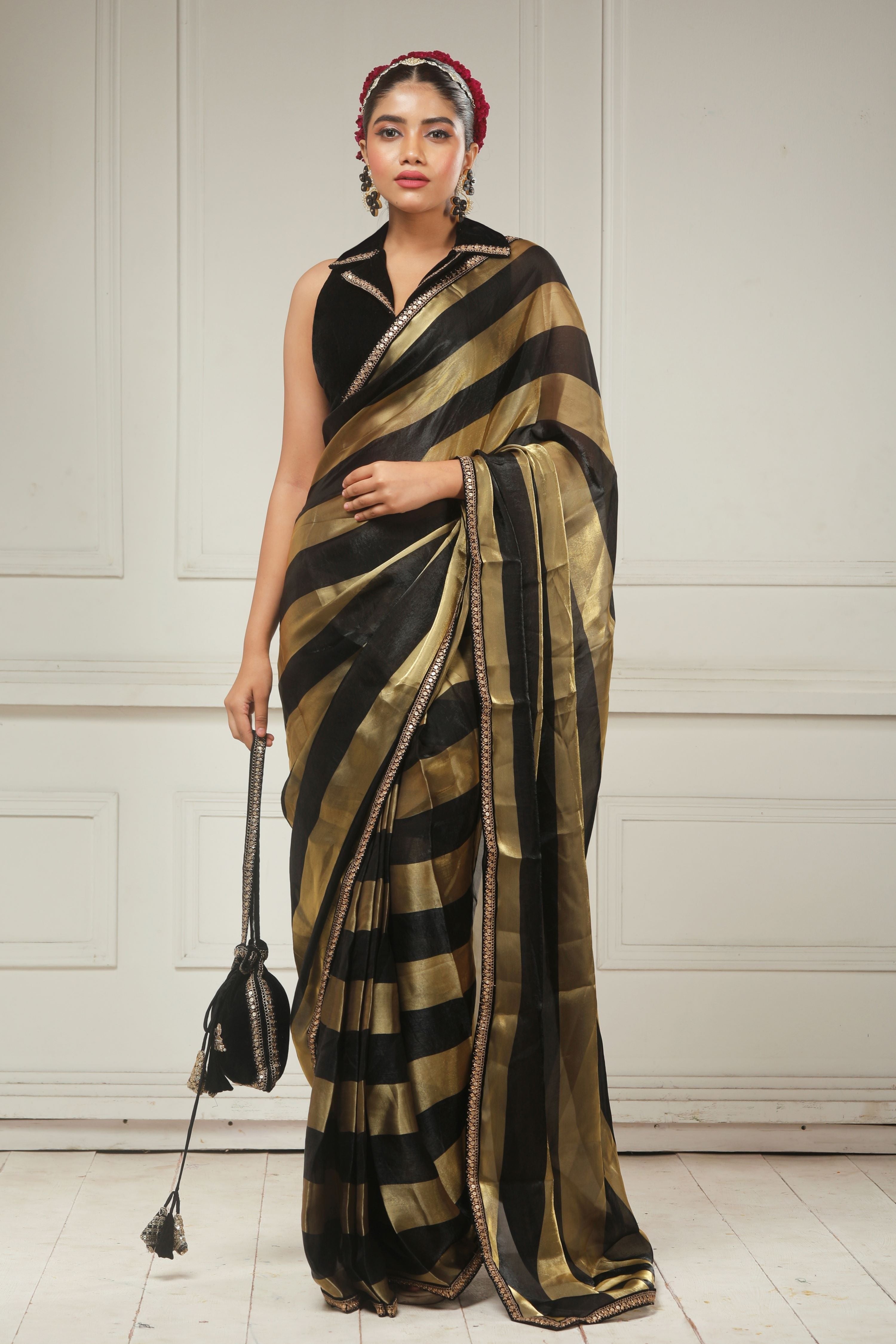 CLASSIC CONTOUR SAREE WITH DARK DOMINANCE BLOUSE