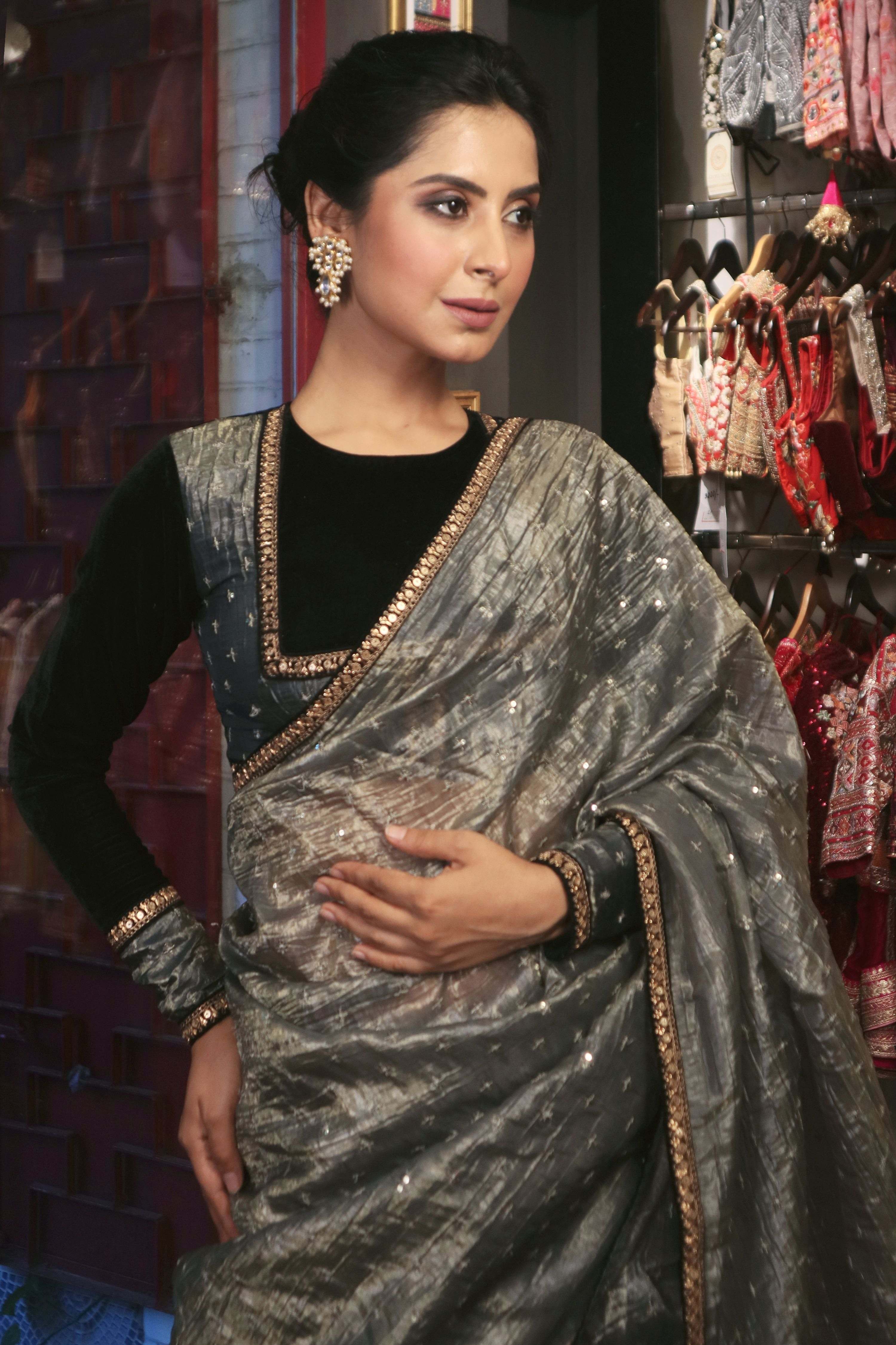 GRAPHITE GLAM SAREE WITH CARBON CHARM BLOUSE