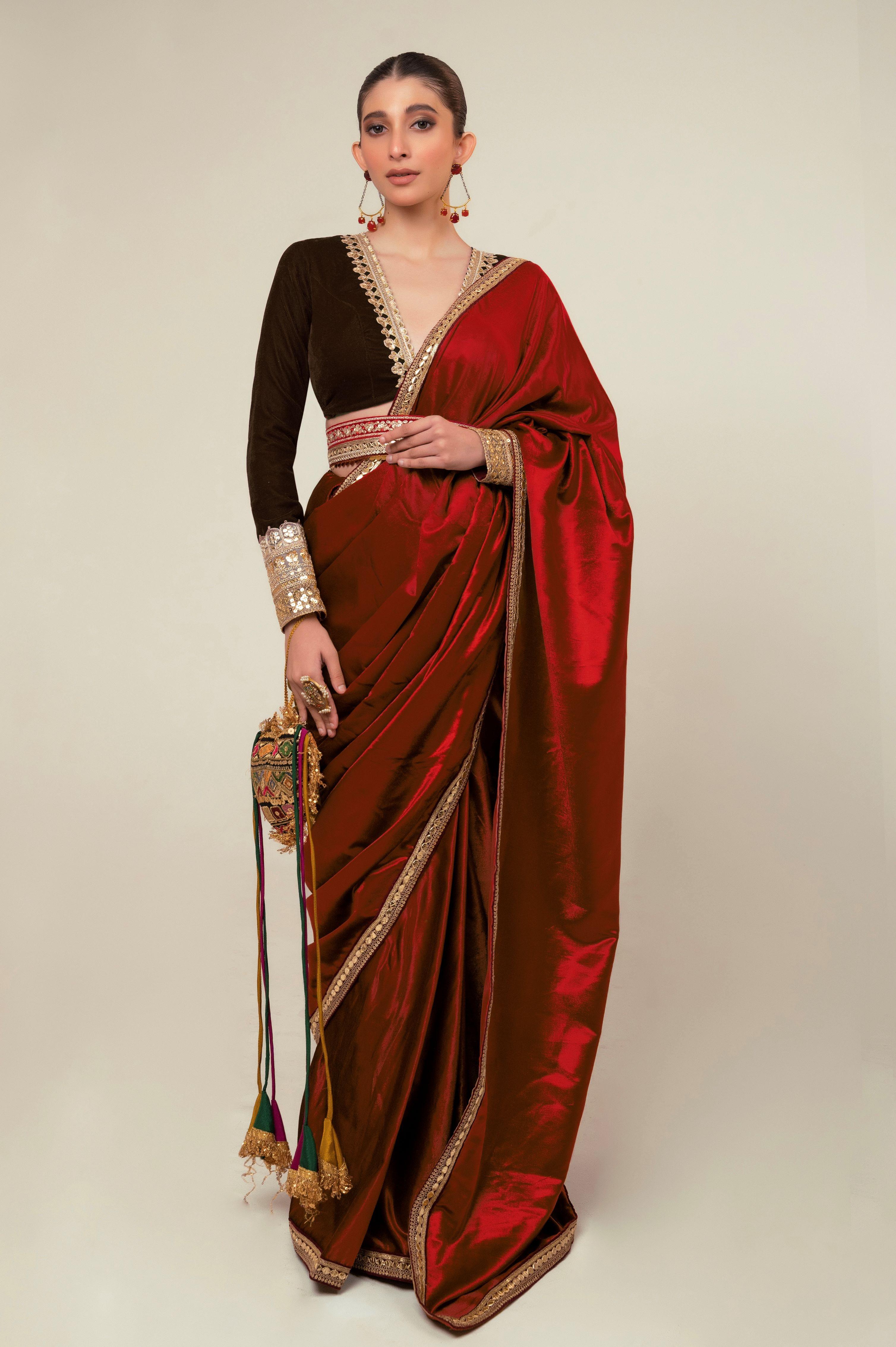 LUXE ROMANCE SAREE WITH ESPRESSO EDGE BLOUSE