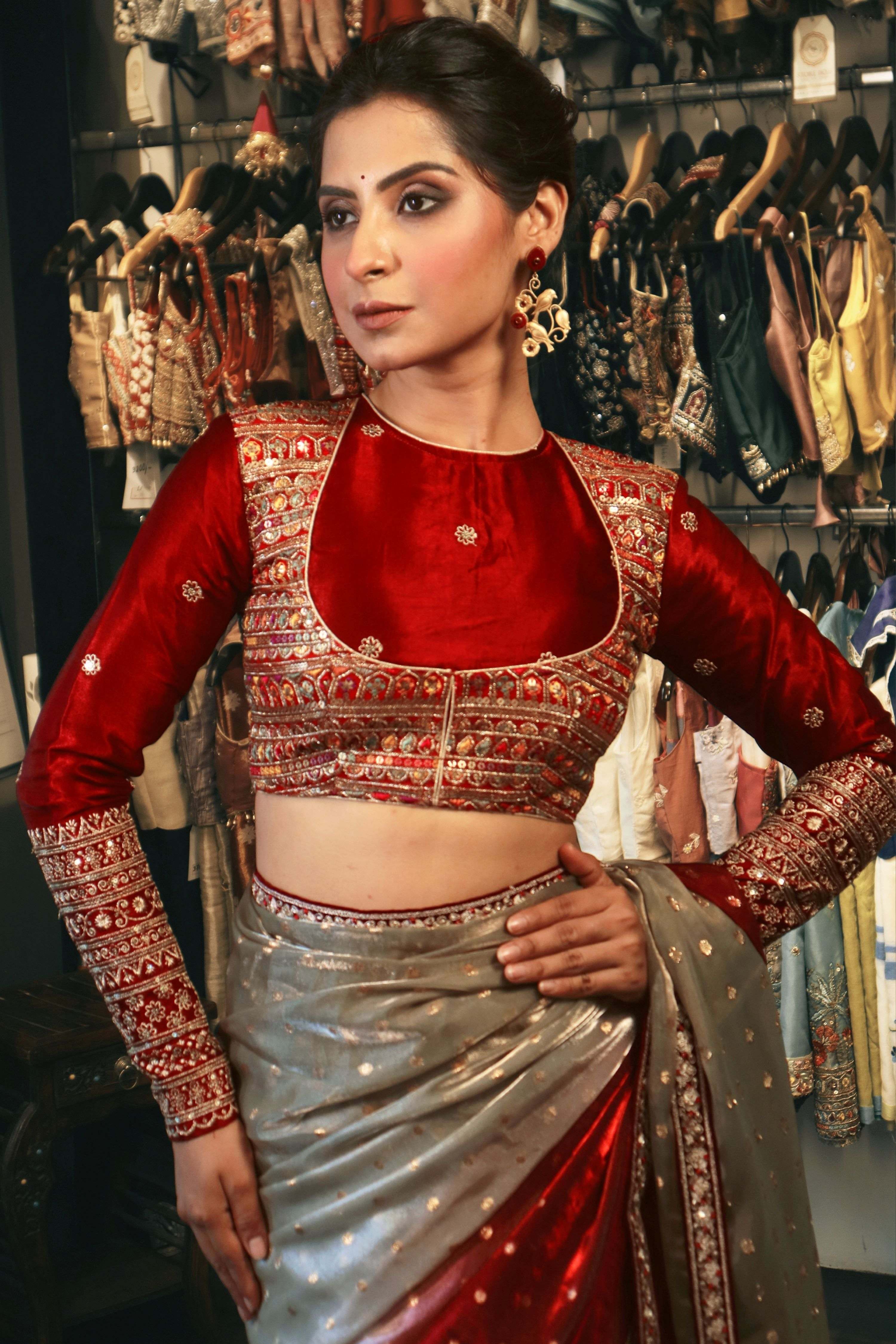 ABSOLUTE APPEAL BLOUSE