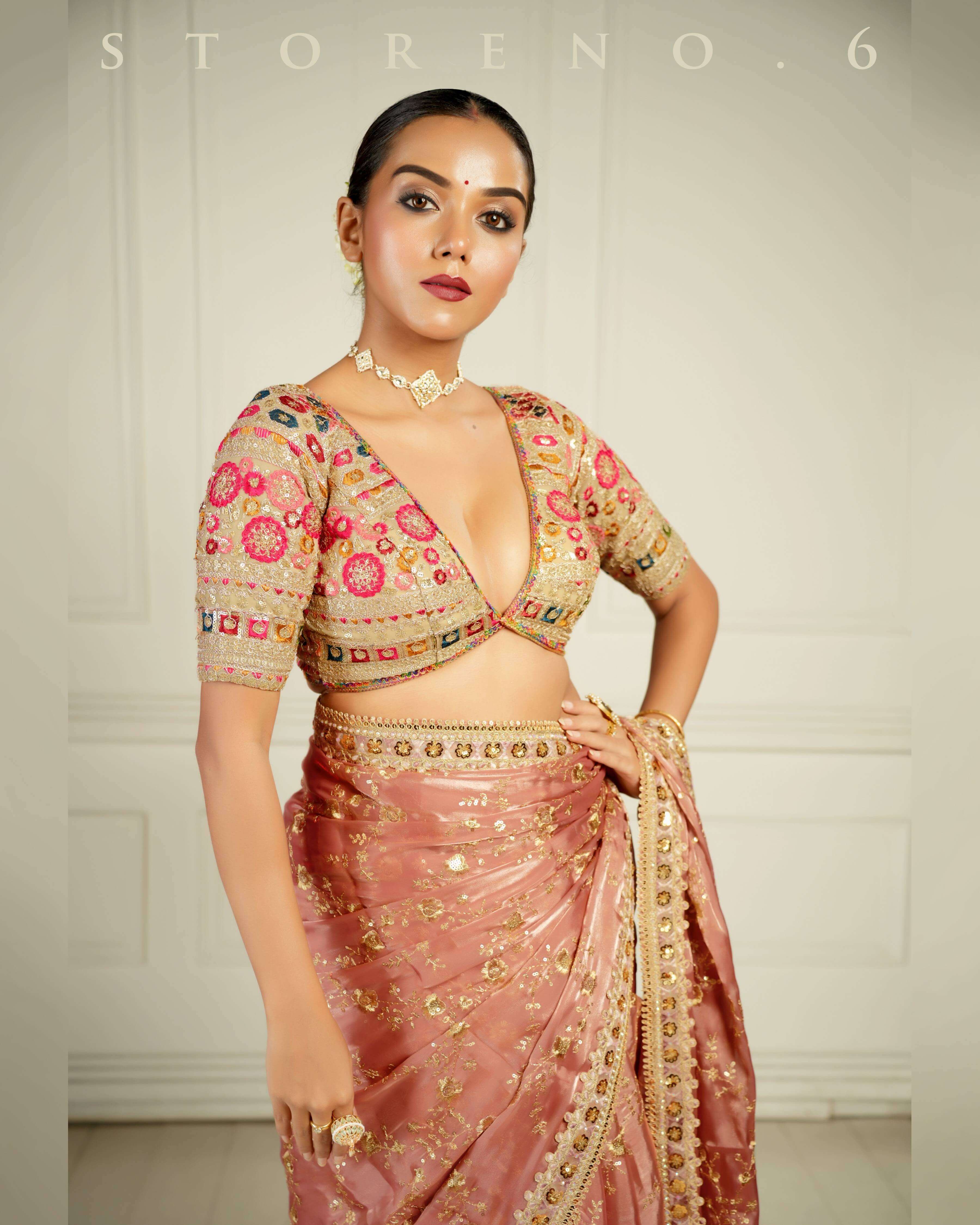 GUL KAARI SURMAI BLOUSE