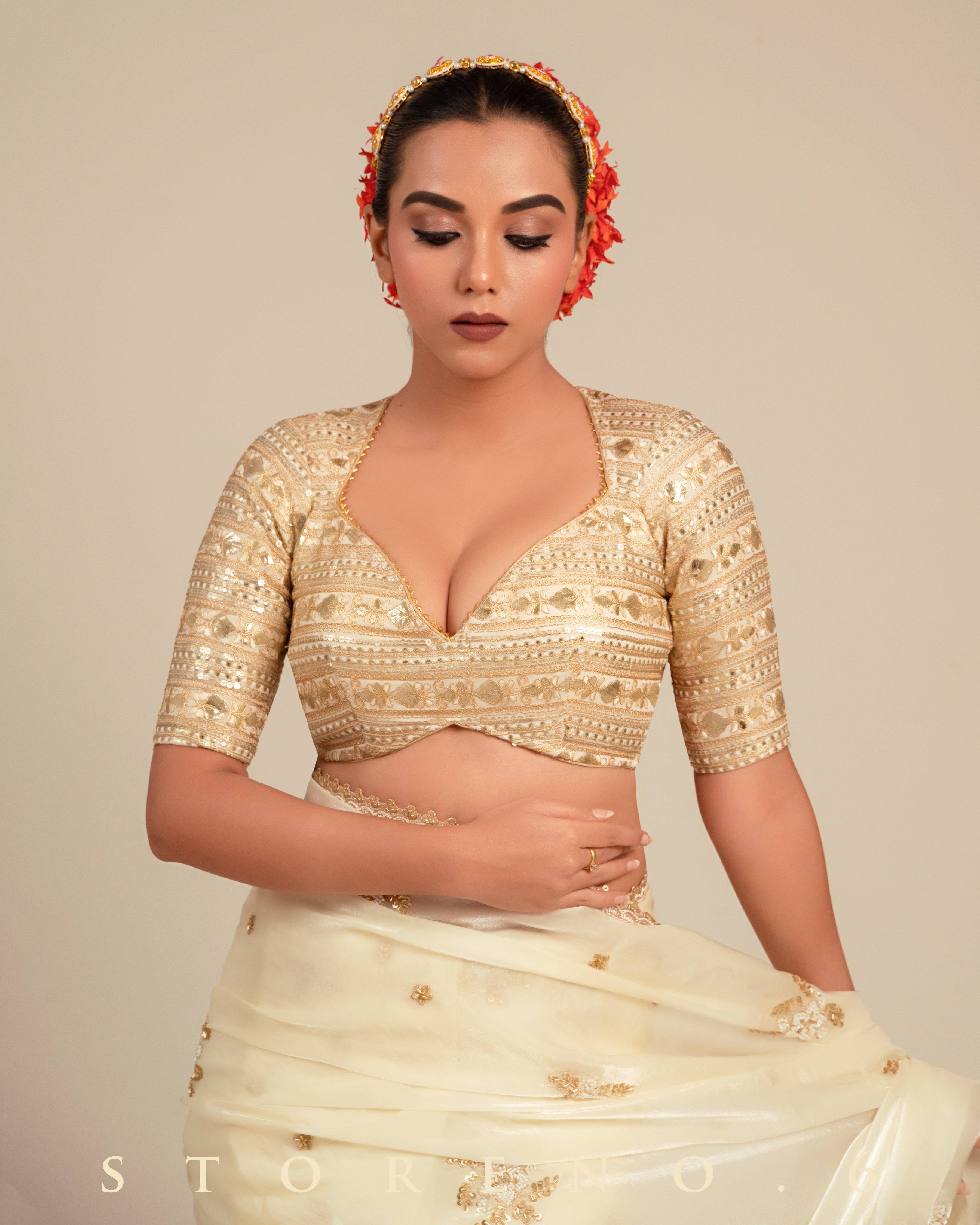INTENSE IVORY ICON BLOUSE